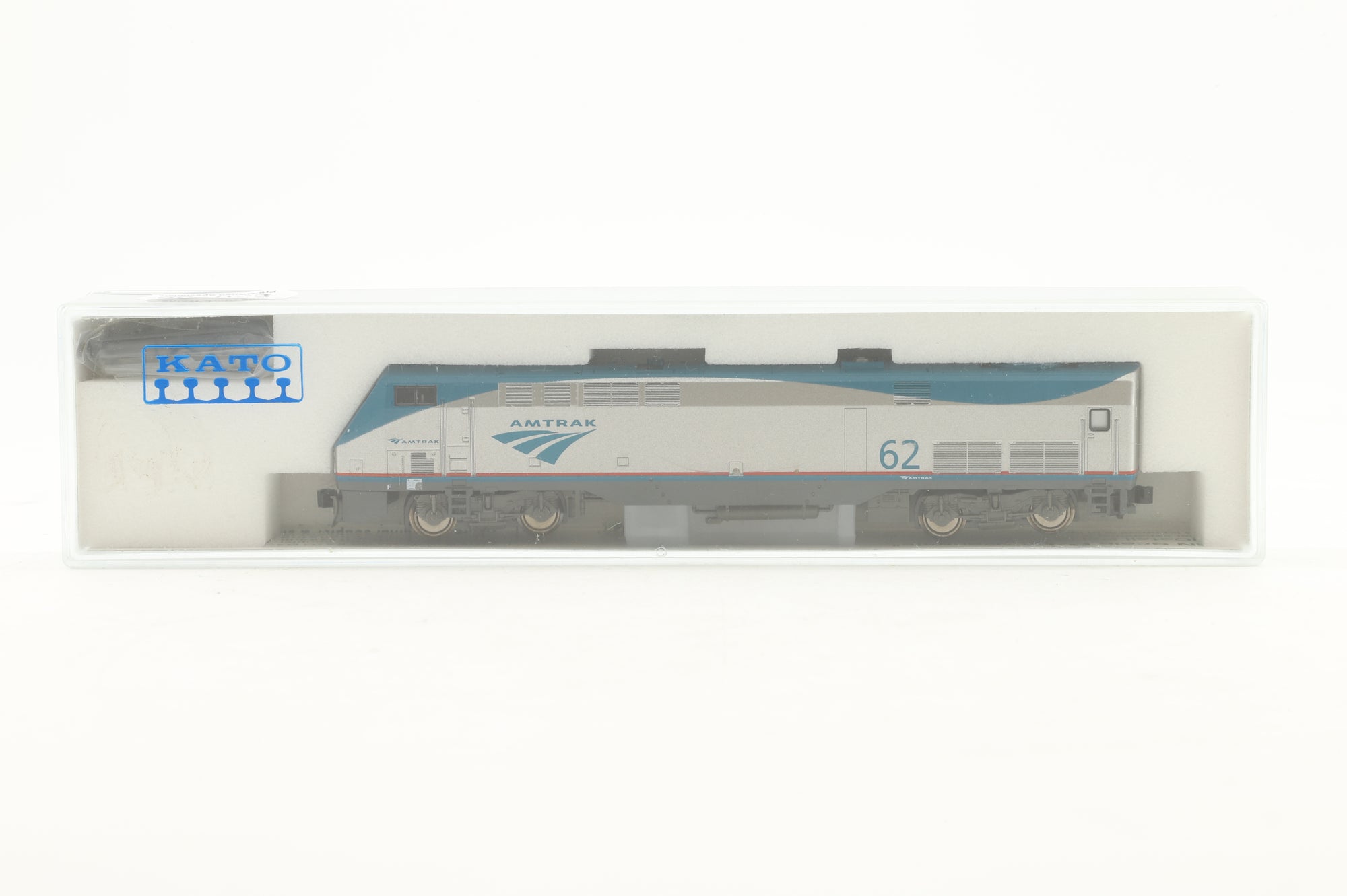 Kato N 176-6004 P42 #62 in Amtrak Livery