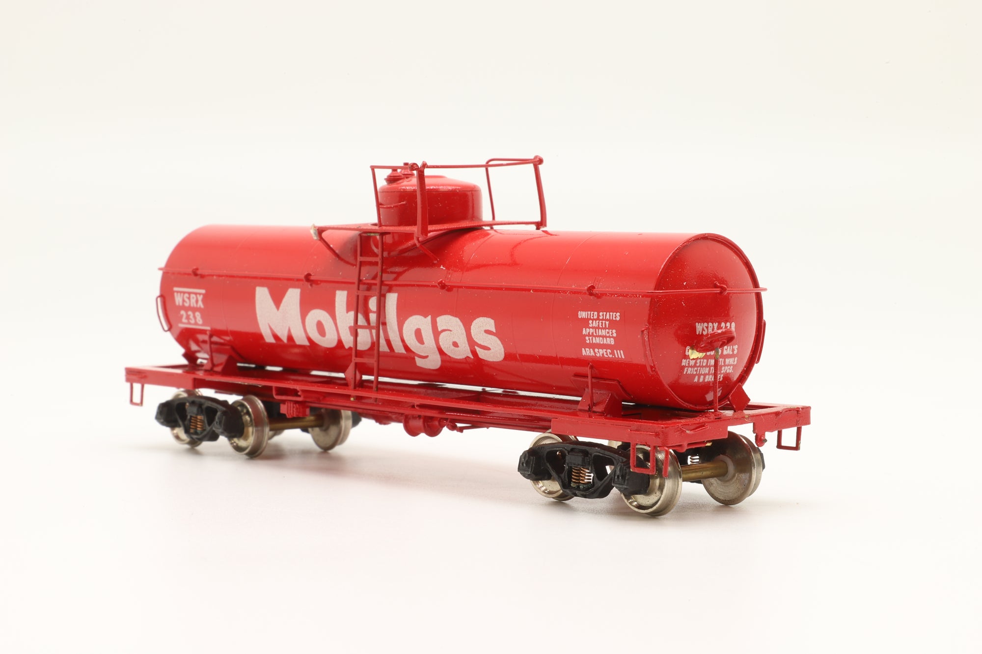 Iron Horse Models HO Brass #15658 8,000 Gallon Tank Car 'Mobilgas'