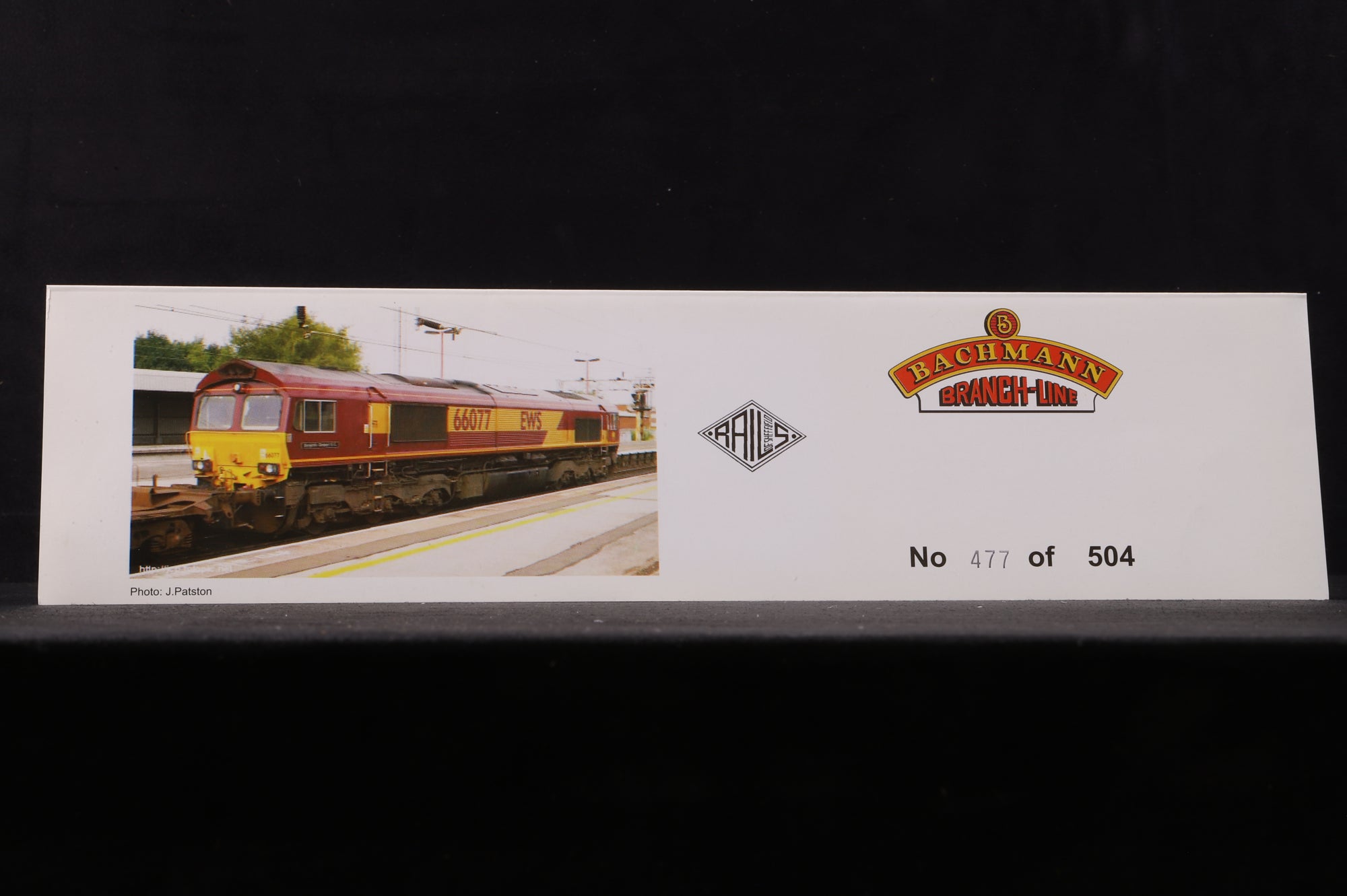 Bachmann OO 32-725Z Class 66/0 Diesel '66077' EWS Excl. Rails Ltd Ed 477/ 504