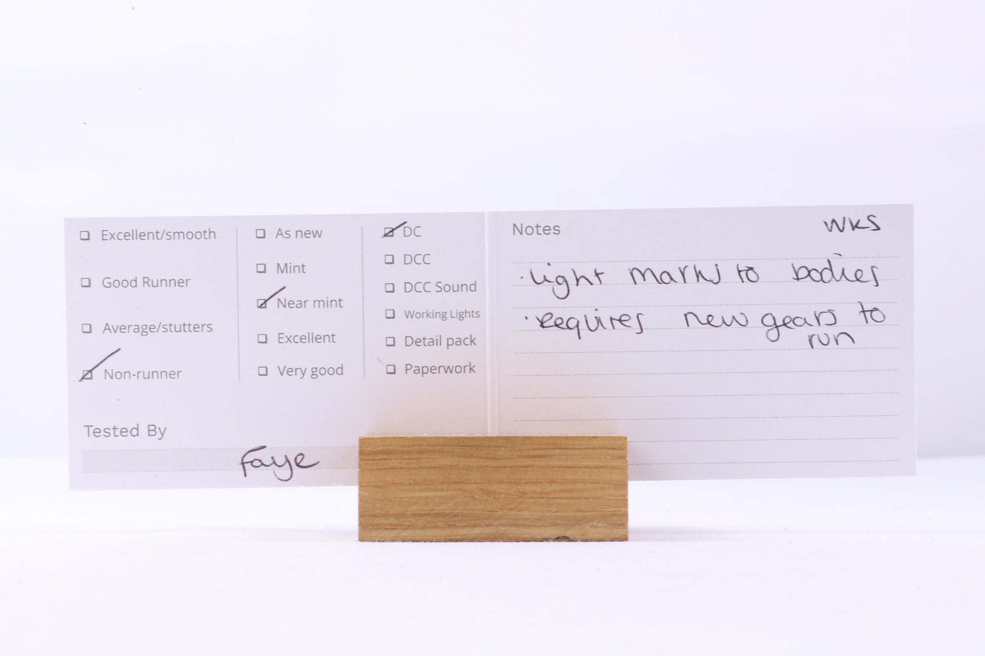 WORKSHOP Bachmann OO 31-514 Class 158 2 Car DMU in Early Northern Rail Livery - Non Runner