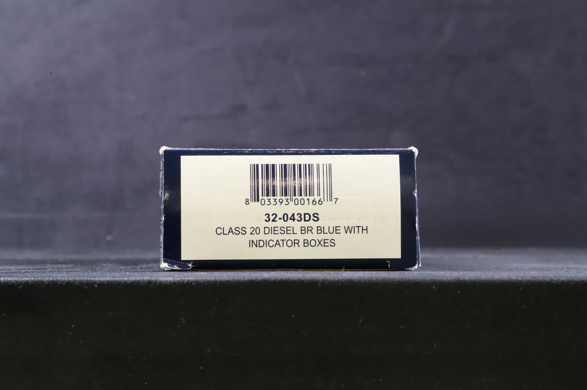 Bachmann OO 32-043DS Class 20 Diesel BR Blue w/Indicator Boxes, DCC Sound