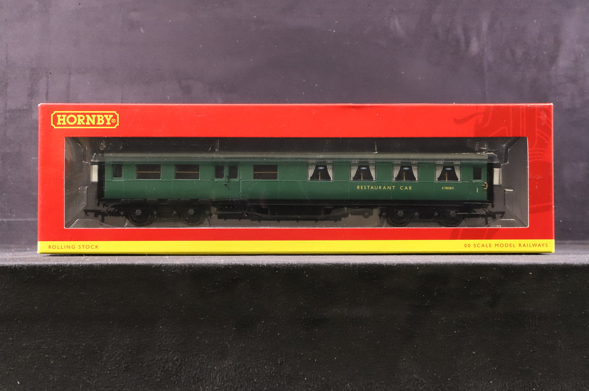 Hornby OO Rake of 2 Maunsell Coaches in BR(S) Green