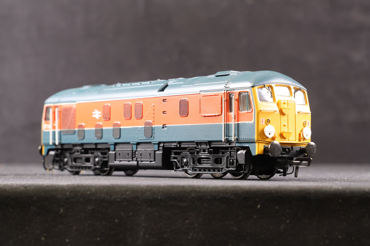 Bachmann OO Ex Class 24 &#39;97201&#39; RTC Livery, Repainted