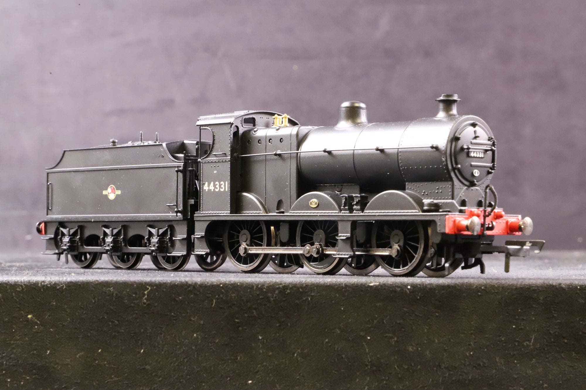 Hornby OO R2066 Class 4F 0-6-0 '44331' BR Black L/C