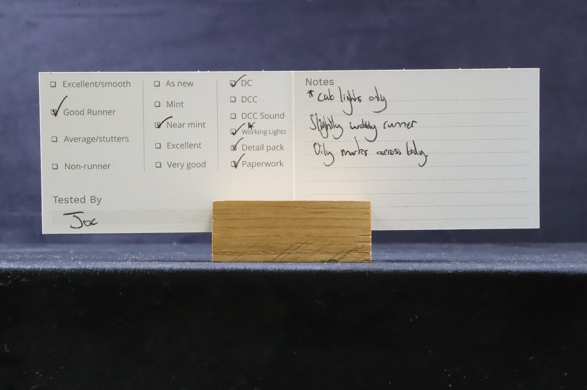 Model Rail OO MR-404 Ruston PWM No.652 in BR Blue w/ Wasp Stripes