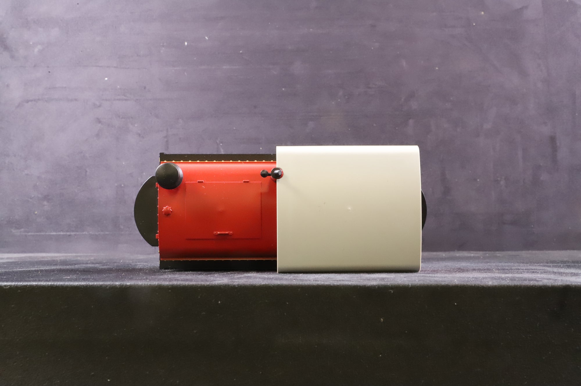 LGB G Scale 23910 0-4-0 Shunter 'V12 01' in a Red 'DDM' Livery.