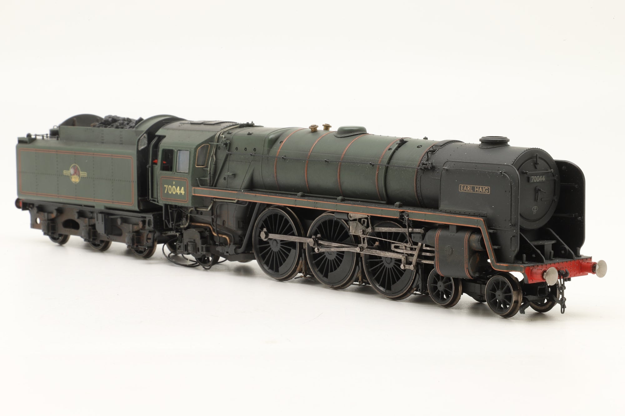 Hornby OO Britannia Class '70044' 'Earl Haig' BR Lined Green L/C Weathered DCC Sound
