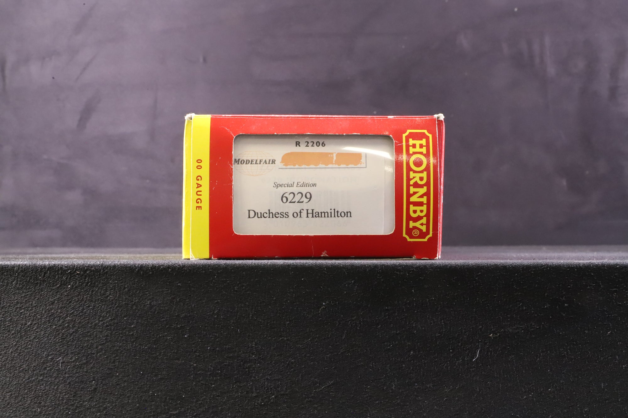 Hornby R2206 OO Class 8P 'Streamlined Coronation' '6229' 'Coronation' LMS Blue