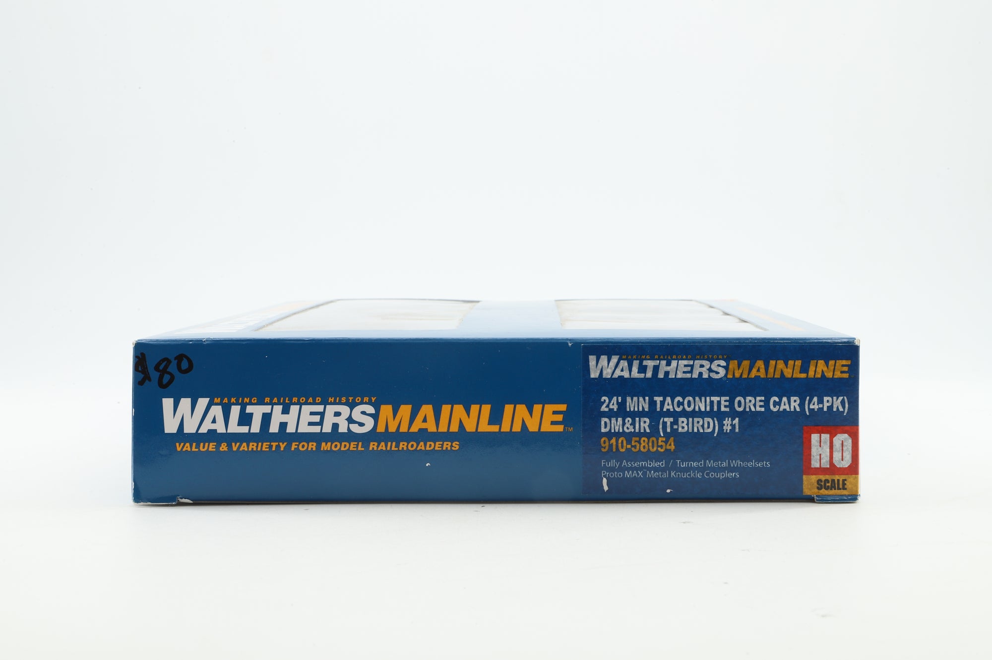 Walthers HO 910-58054 4-Pack of 24' MN Taconite Ore Cars in DMIR T-Bird Livery - Pro-Weathered & Renumbered