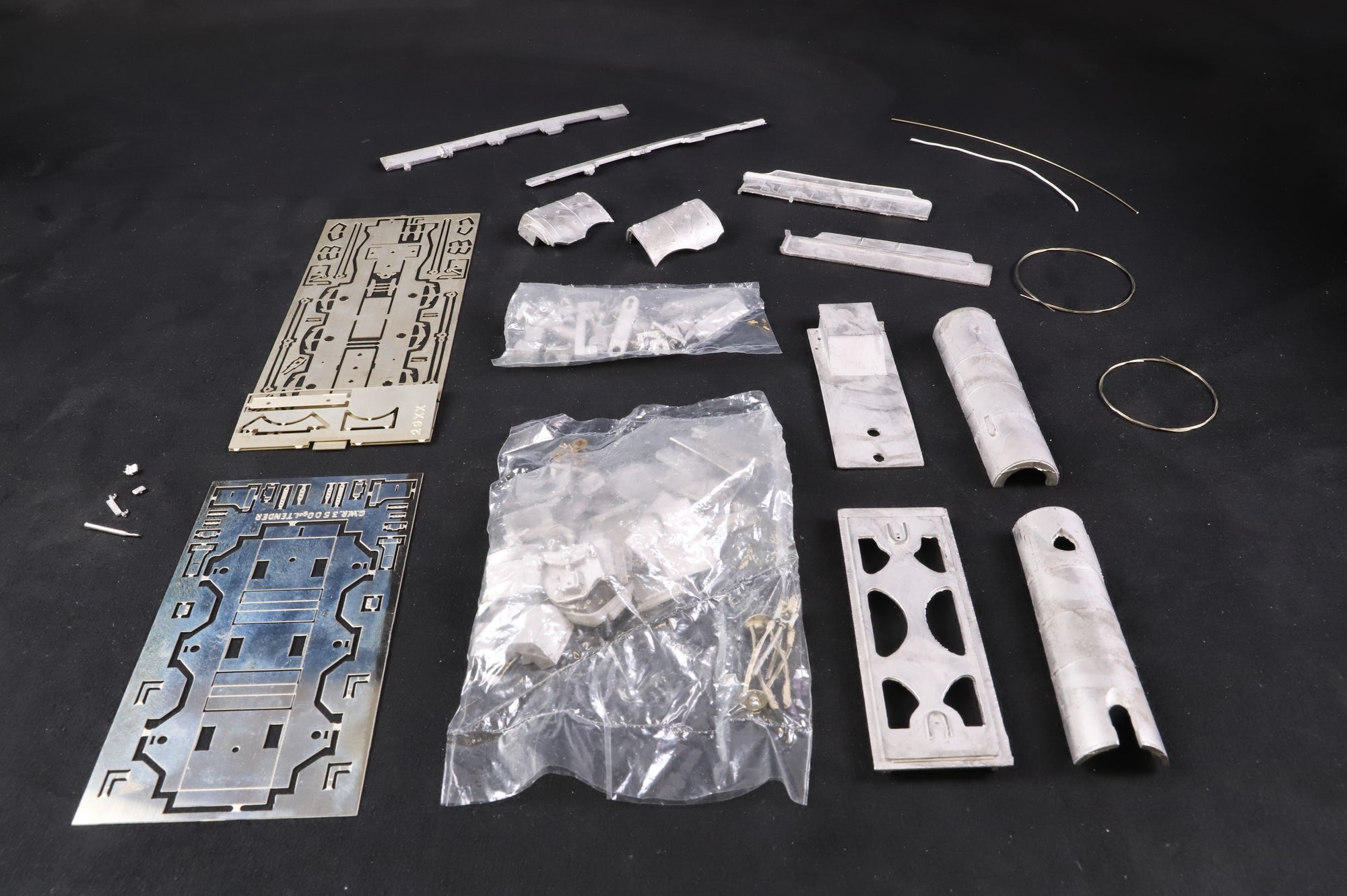 Westward OO GWR Atlantic 4-4-2 Class Cast White Metal Kit