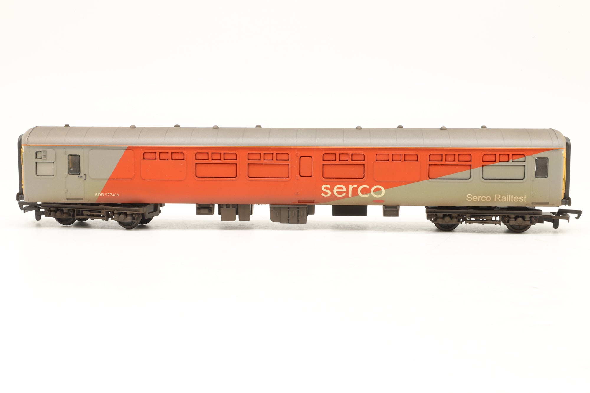 Custom OO Mk2 RDB468 Serco Railtest Coach – Weathered