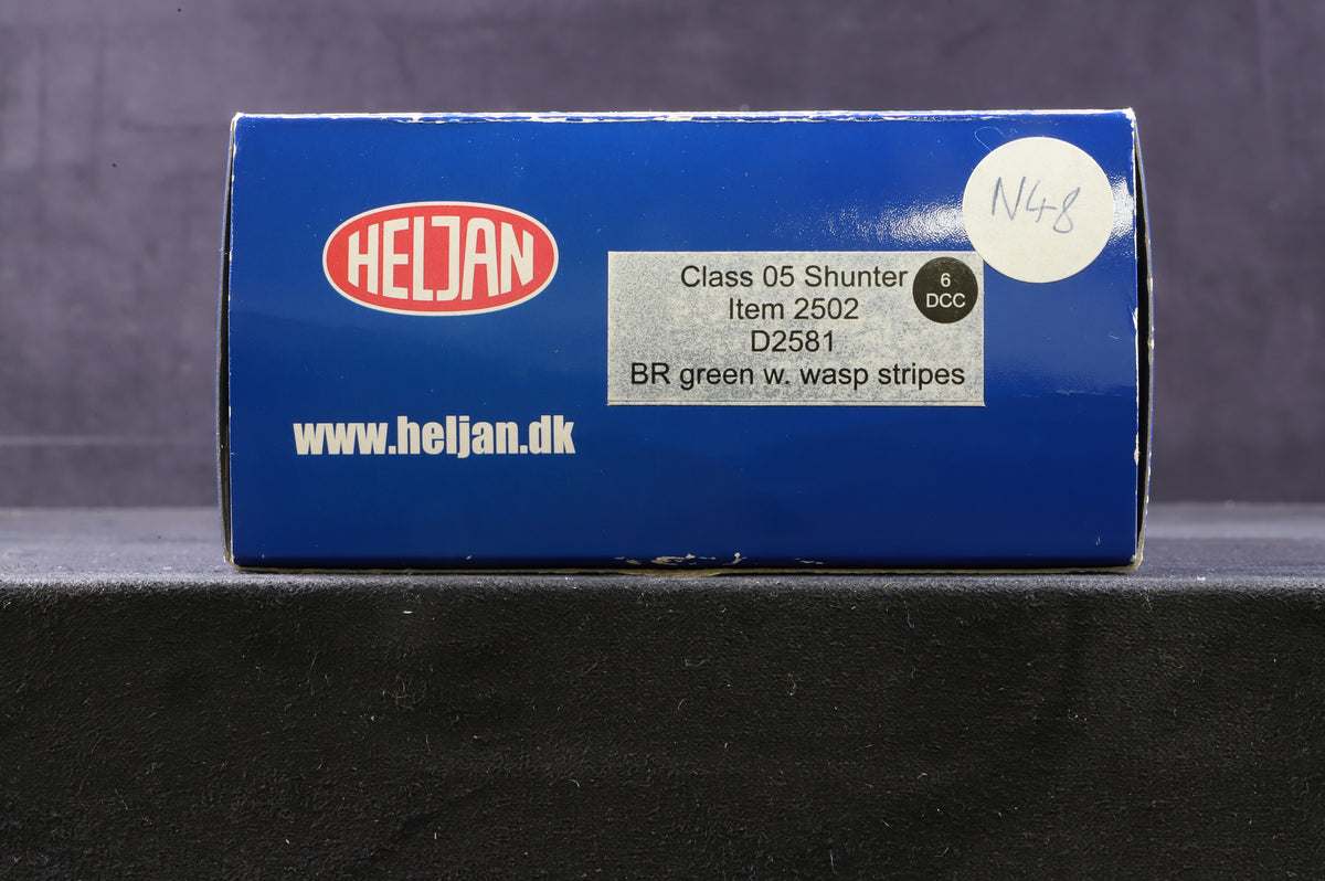 Heljan OO 2502 Class 05 Hunslet Shunter &#39;D2581&#39; BR Green Wasp Stripes