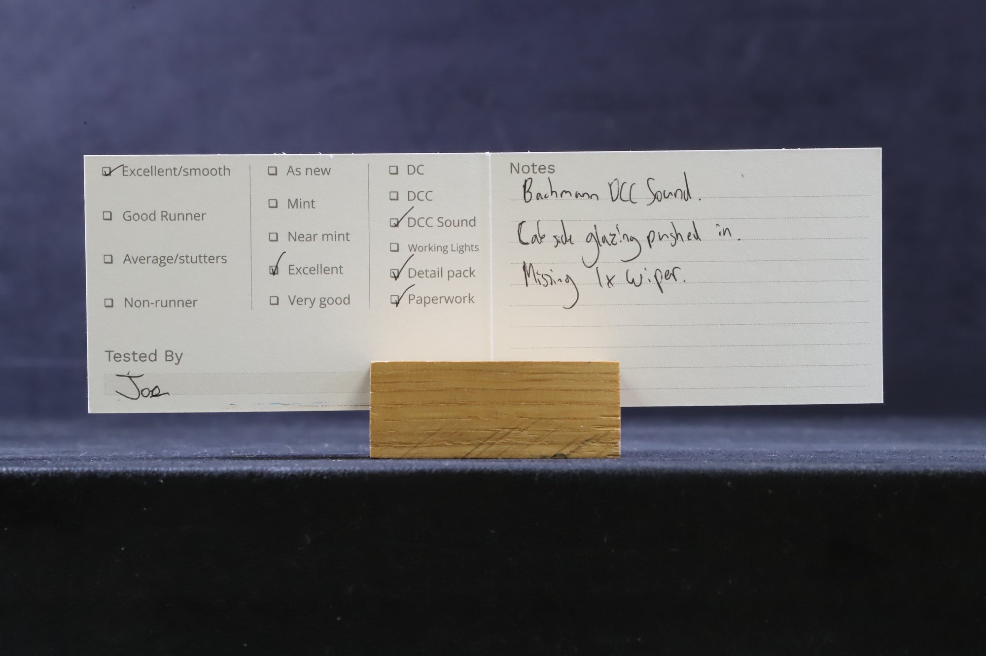 Bachmann OO 32-043DS Class 20 Diesel BR Blue w/Indicator Boxes, DCC Sound