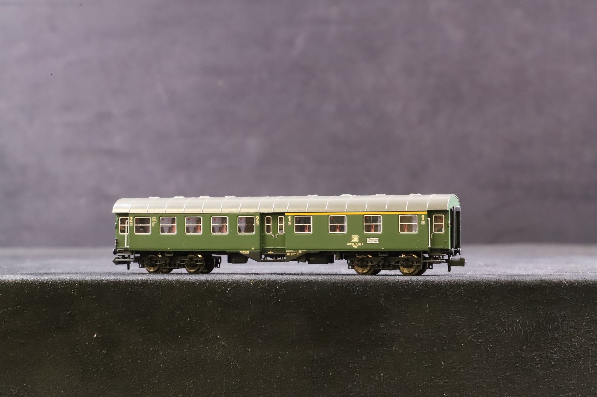 Minitrix N 15077 Commuter Car Set