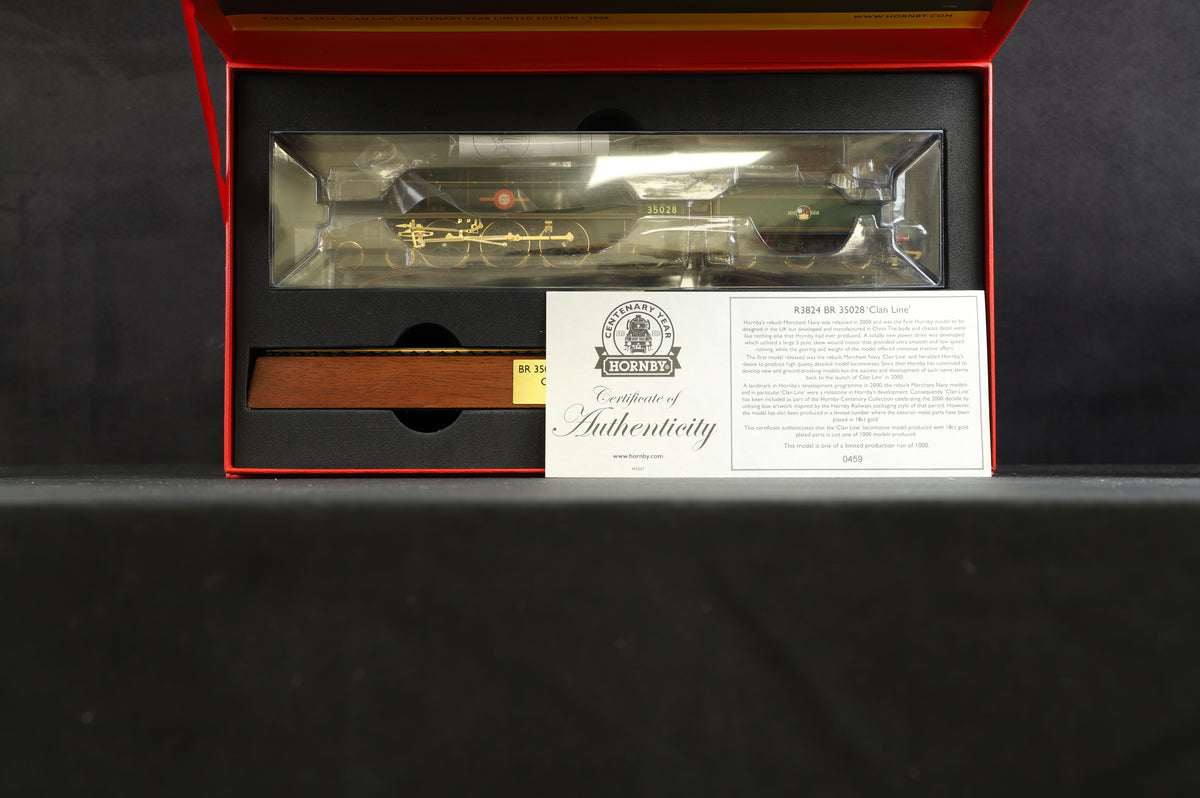 Hornby OO R3824 BR &#39;Clan Line&#39; &#39;35028&#39; 18CT Gold Plated Ltd Ed. 459/1000