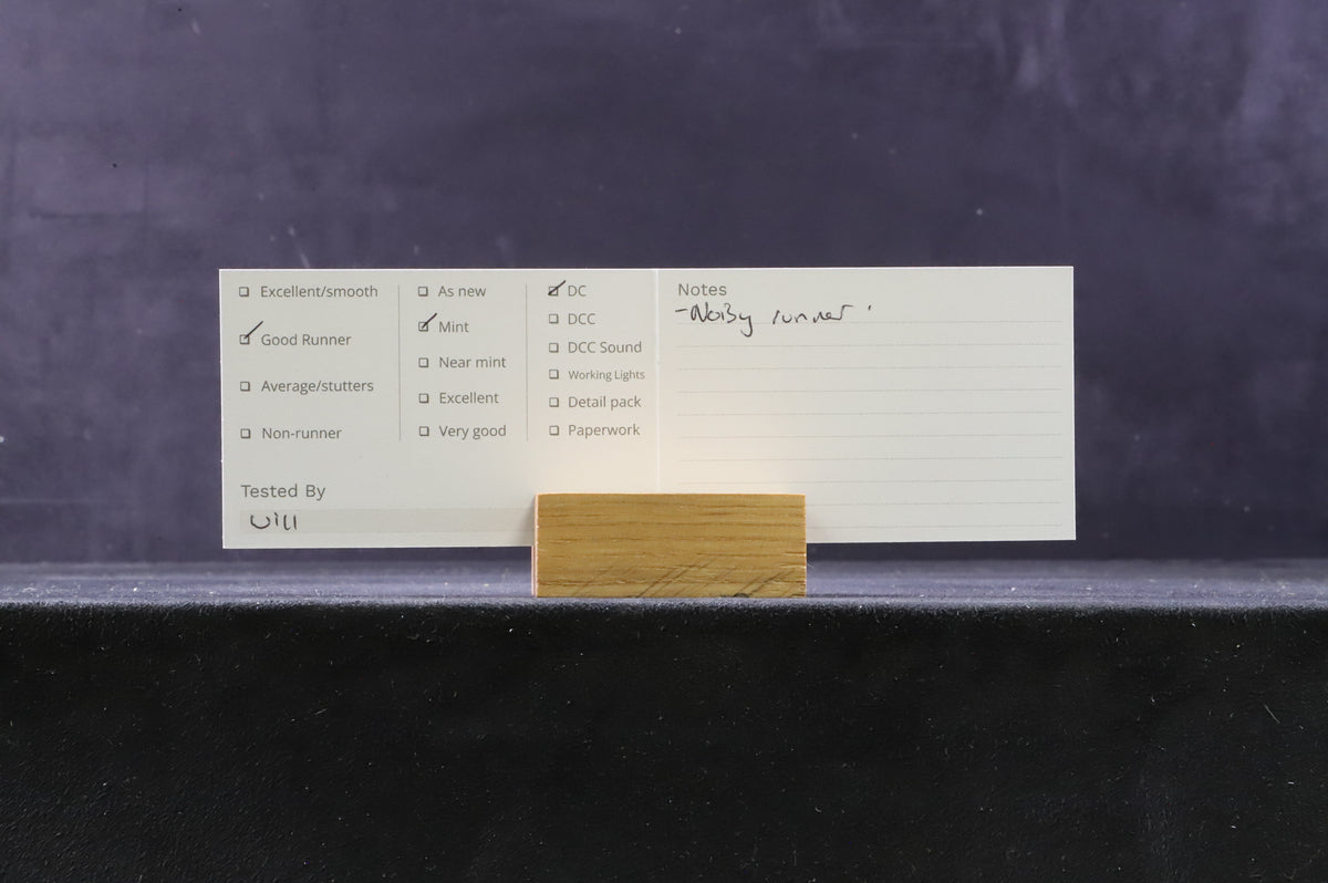 Hornby OO R2228 Class 8F &#39;8510&#39; LMS Black