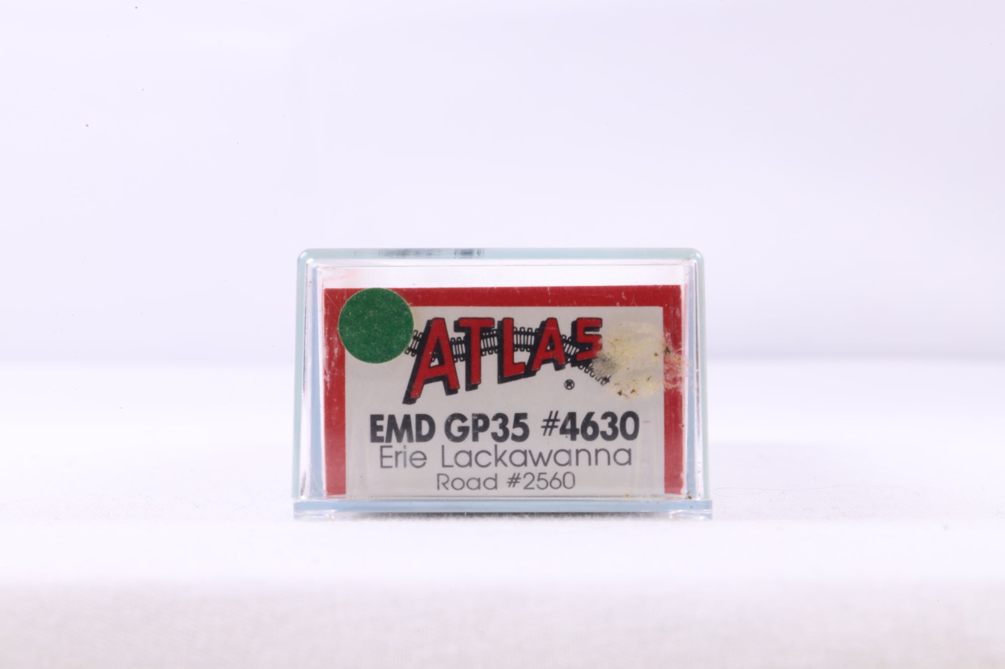 Atlas N 4630 EMD GP35 Erie Lackawanna '2560'