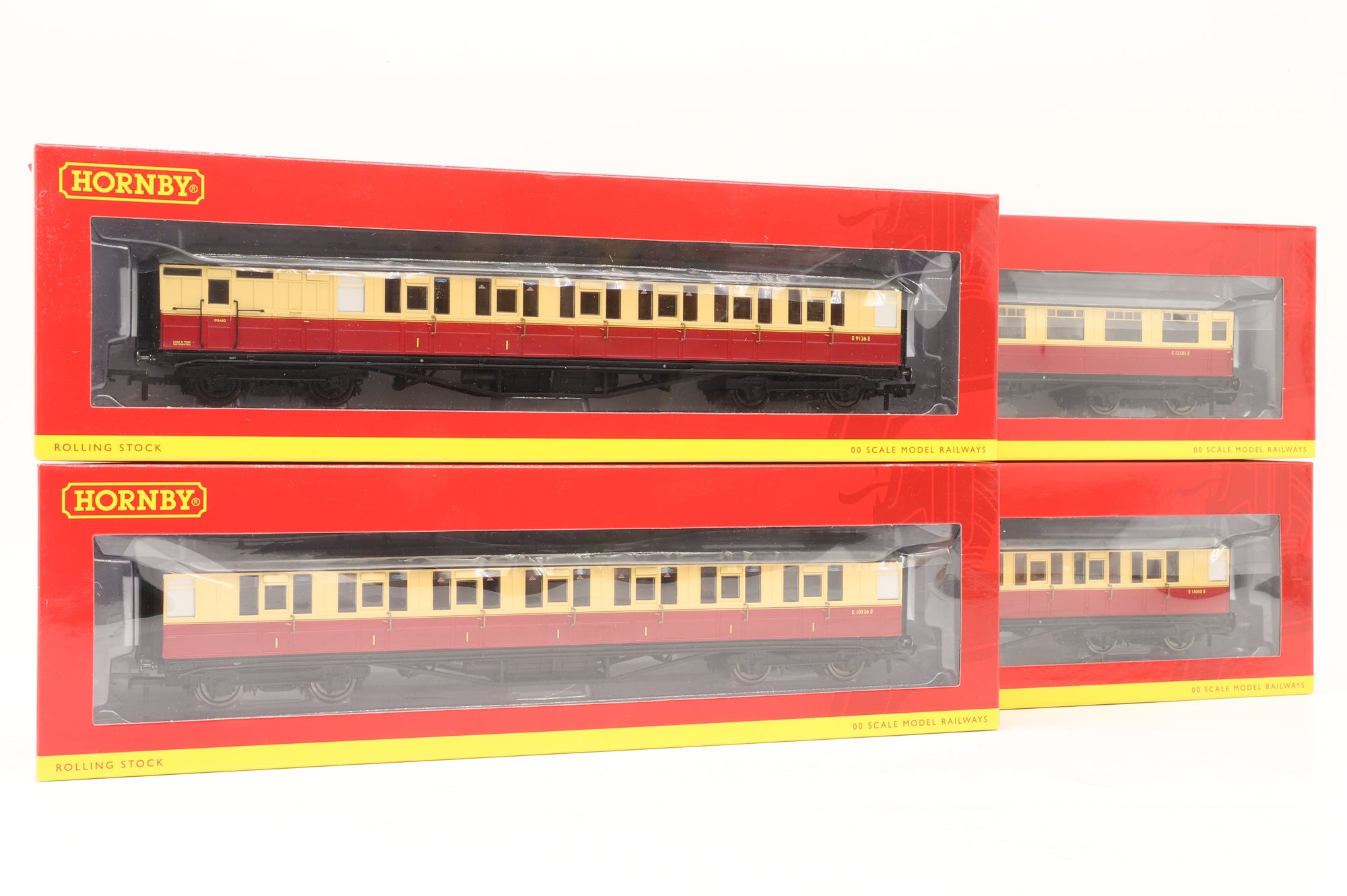 Hornby OO Rake Of 4 BR Gresley Crimson & Cream Coaches Inc. R40458, R40457, R40459 & R40460
