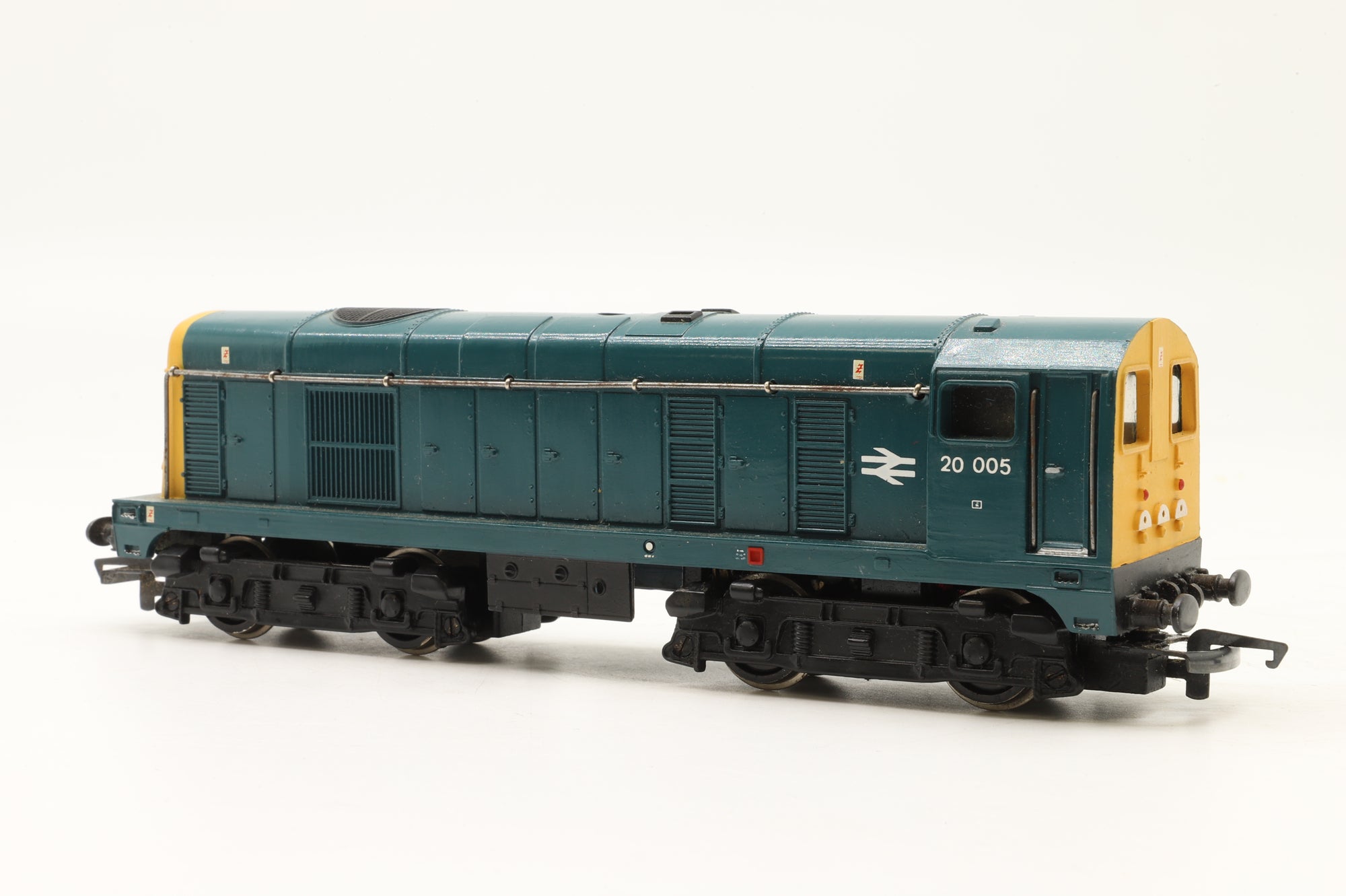 Wrenn OO W2230 Class 20 20005 in BR Blue