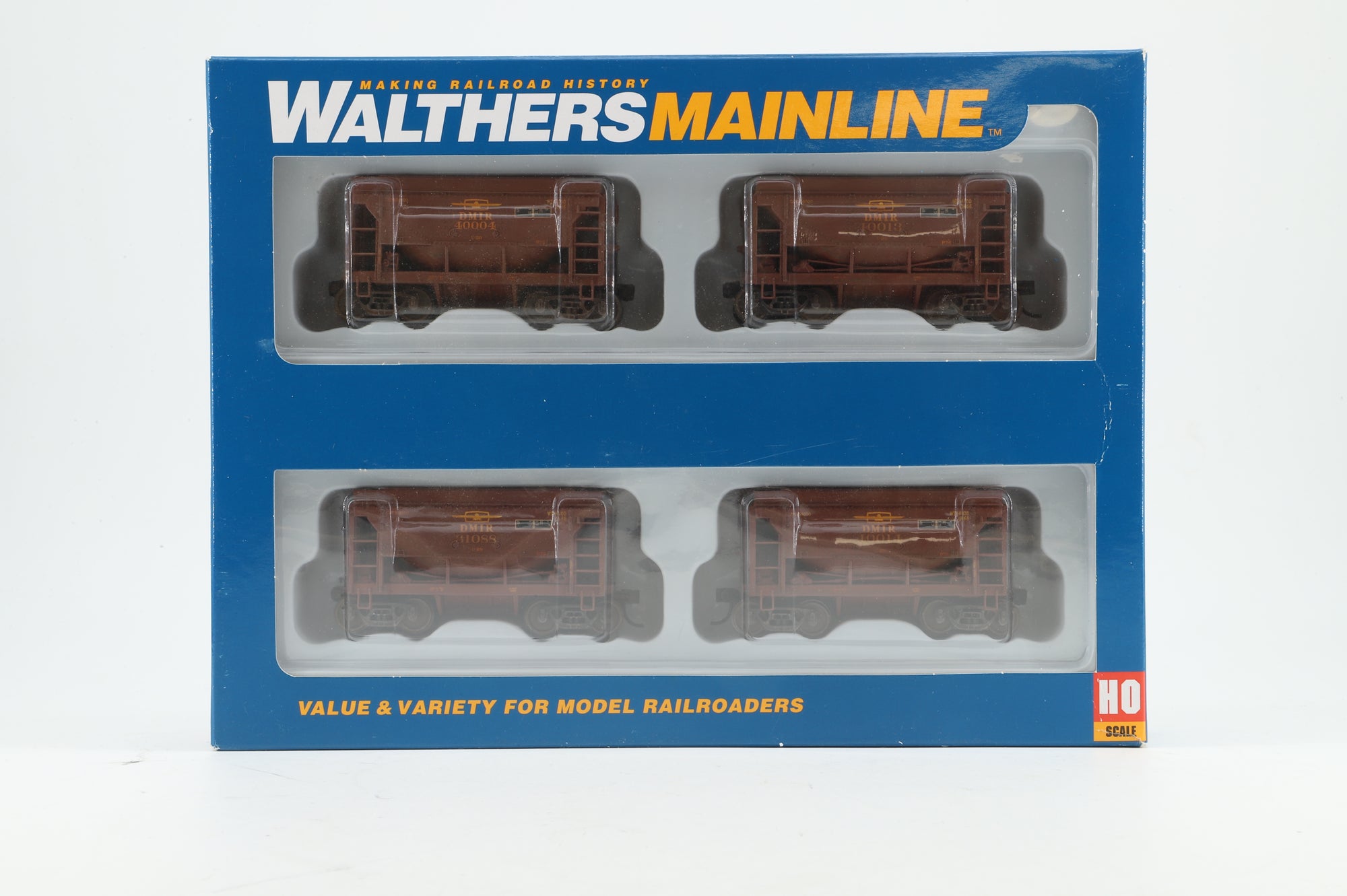 Walthers HO 910-58054 4-Pack of 24' MN Taconite Ore Cars in DMIR T-Bird Livery - Pro-Weathered & Renumbered