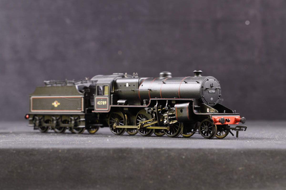 Bachmann OO 32-177 Crab &#39;42789&#39; BR Lined Black L/Crest with Coal Rail Riveted