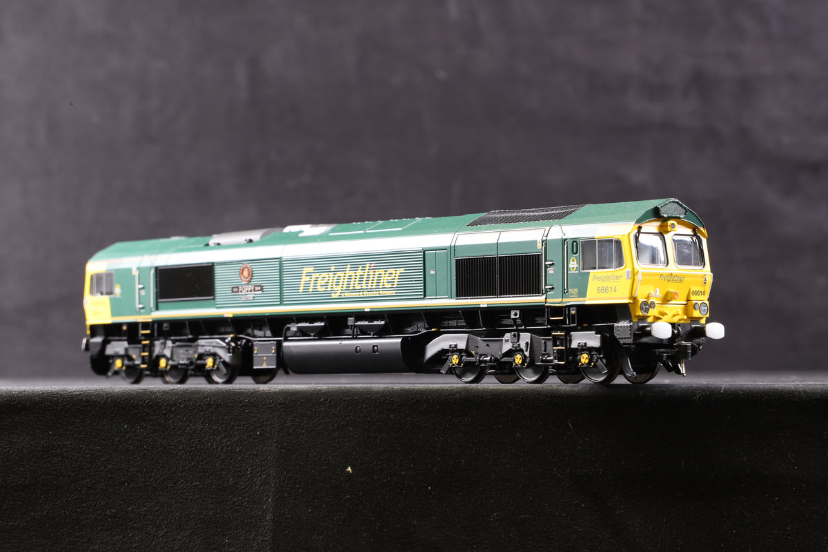 Bachmann OO 32-726X Class 66 &#39;66614&#39; &#39;Poppy&#39; Freightliner Excl. Rails, DCC Sound