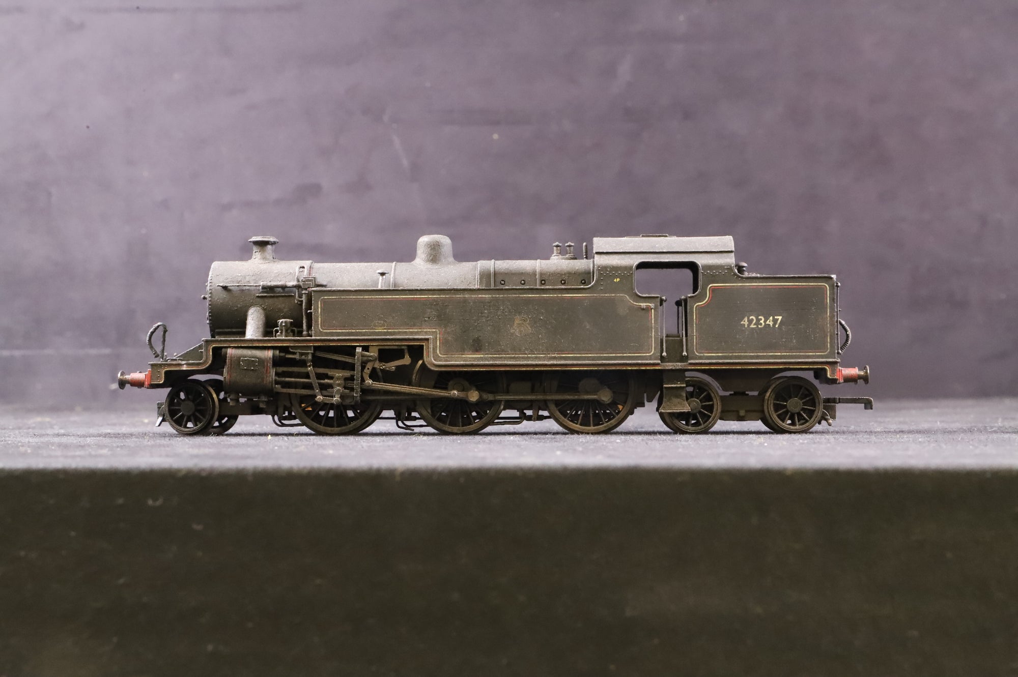 WORKSHOP Hornby OO R2223 Class 4P 2-6-4T '42347' BR Lined Black E/C Weathered