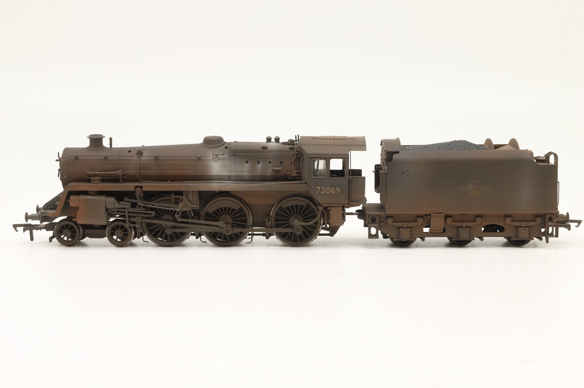 Bachmann OO 32-505 Standard Class 5MT '73069' Plain Black BR1C Tender Weathered