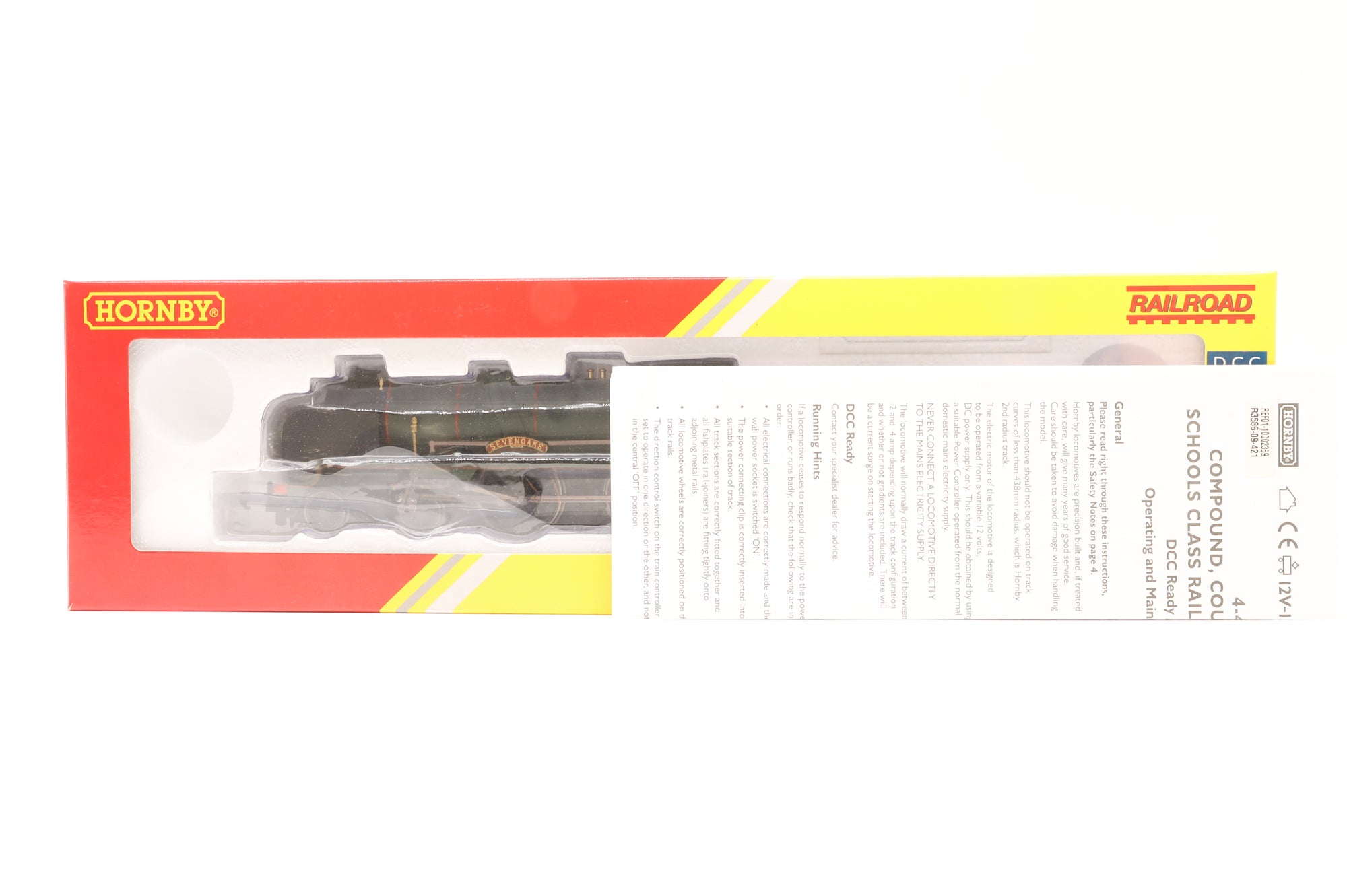 Hornby OO R3586 BR (Early) 4-4-0 Schools Class 'Sevenoaks' No. 30935
