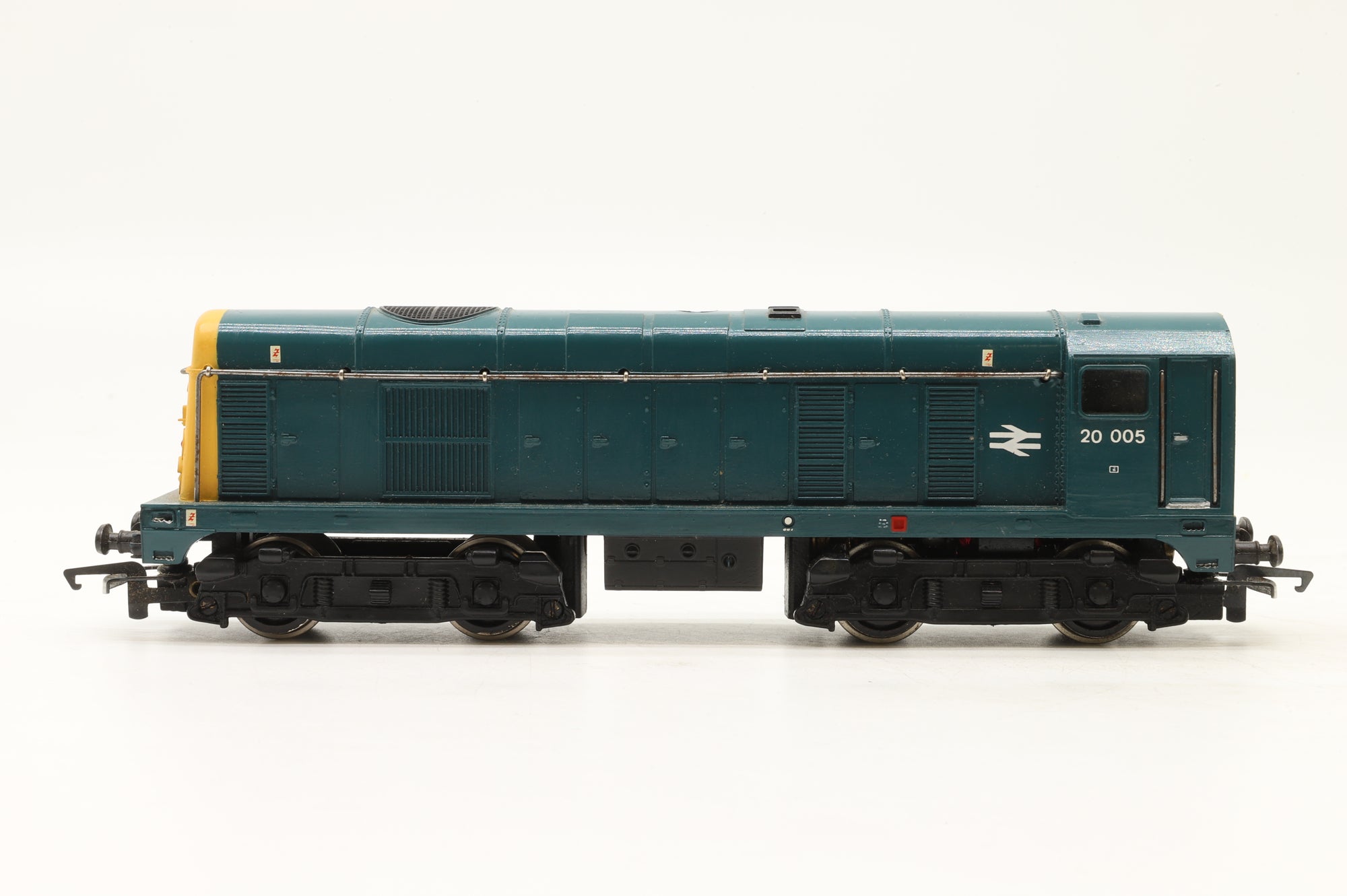 Wrenn OO W2230 Class 20 20005 in BR Blue