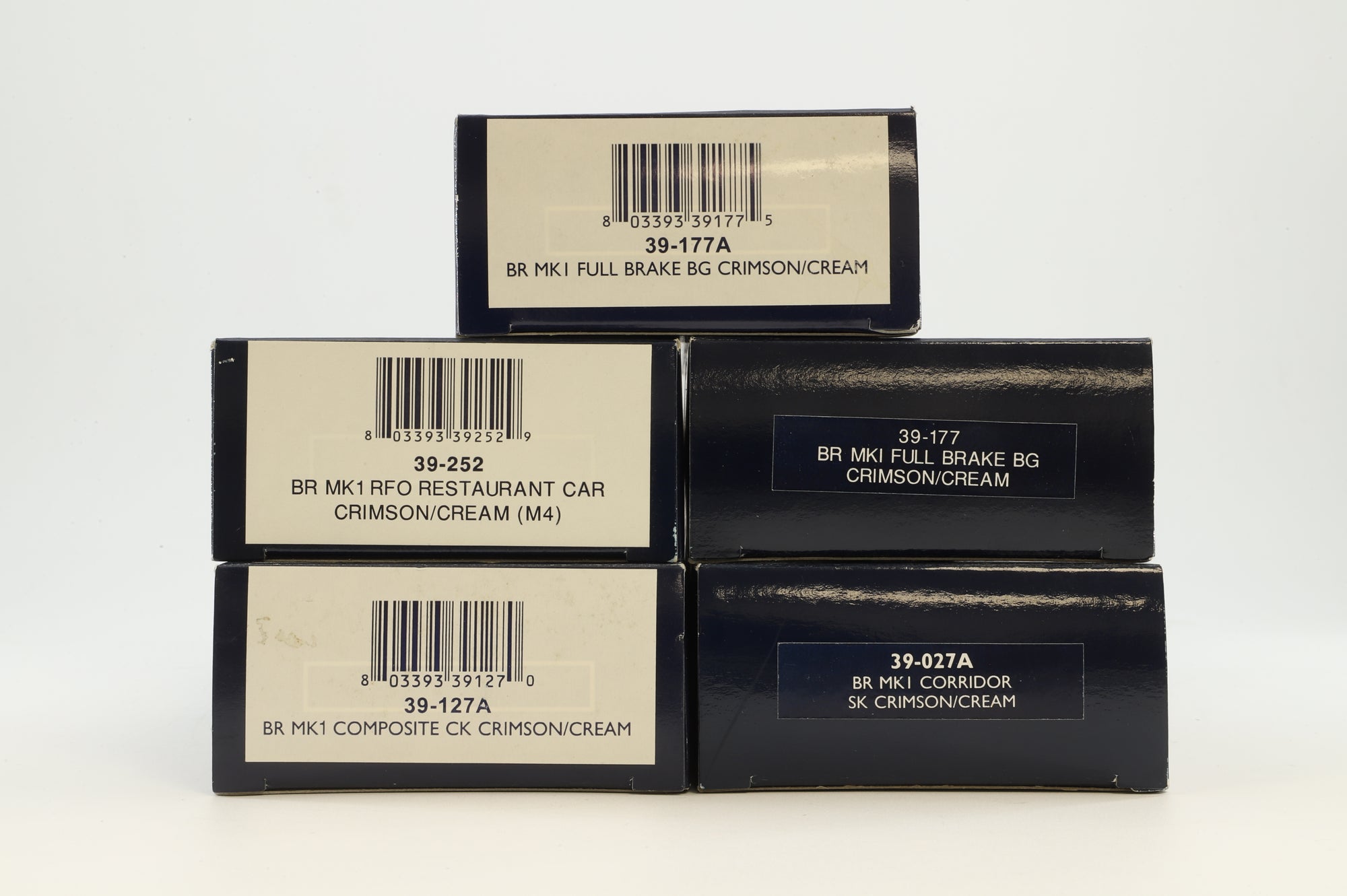 Bachmann OO Rake Of 5 BR Mk1 Crimson & Cream Coaches Inc. 39-177, 39-027A, 39-177A, 39-252 & 39-127A