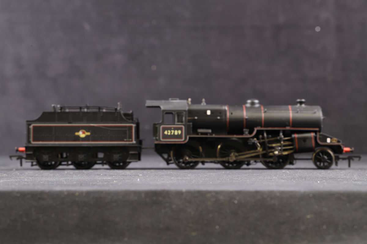 Bachmann OO 32-177 Crab &#39;42789&#39; BR Lined Black L/Crest with Coal Rail Riveted