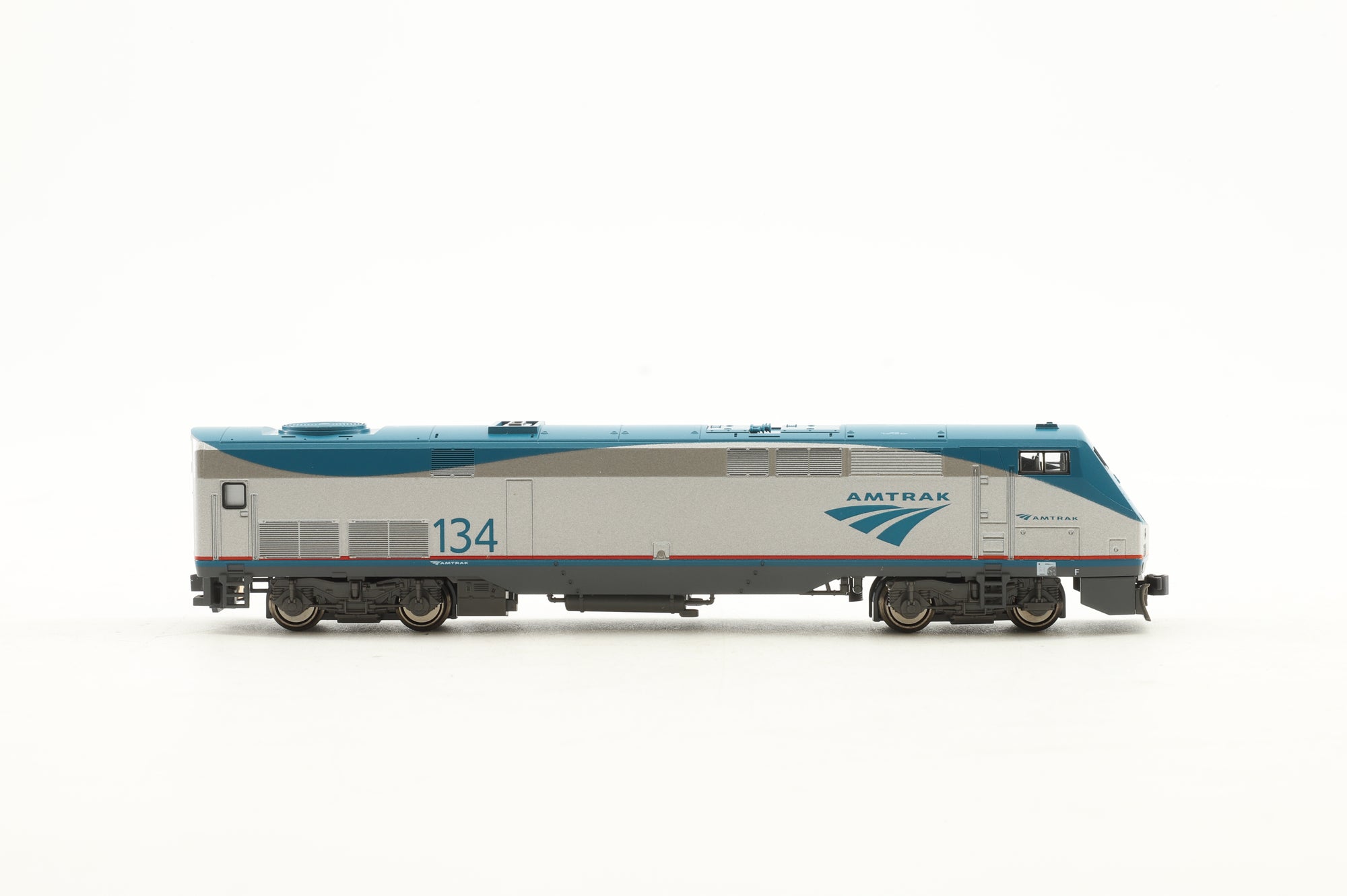 Kato N 106-6103 P42 Amtrak Locomotive Set #123/#134