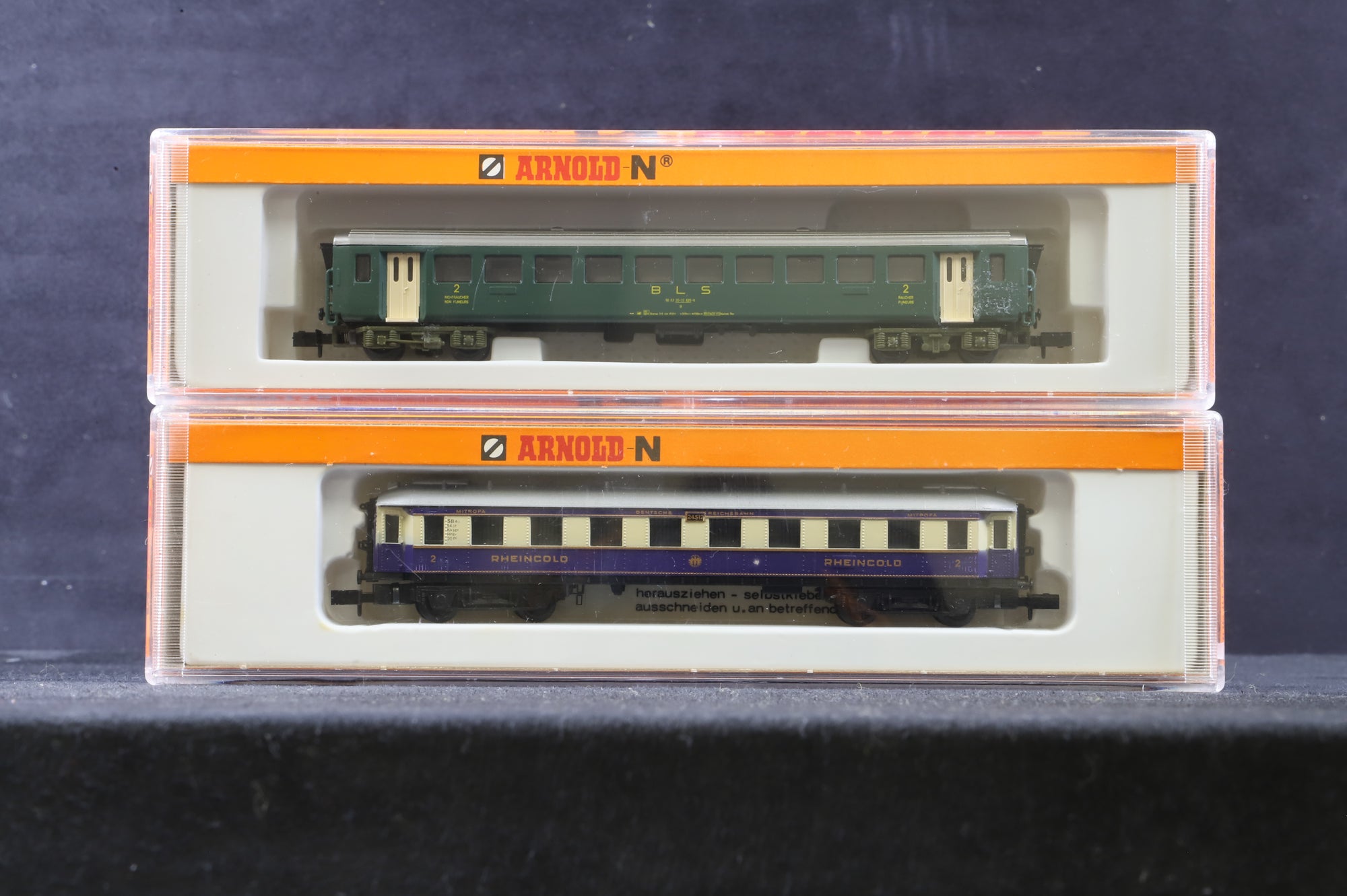 Arnold N Rake of 4 BLS Coaches Inc. 3722, 3721x2 and 3313