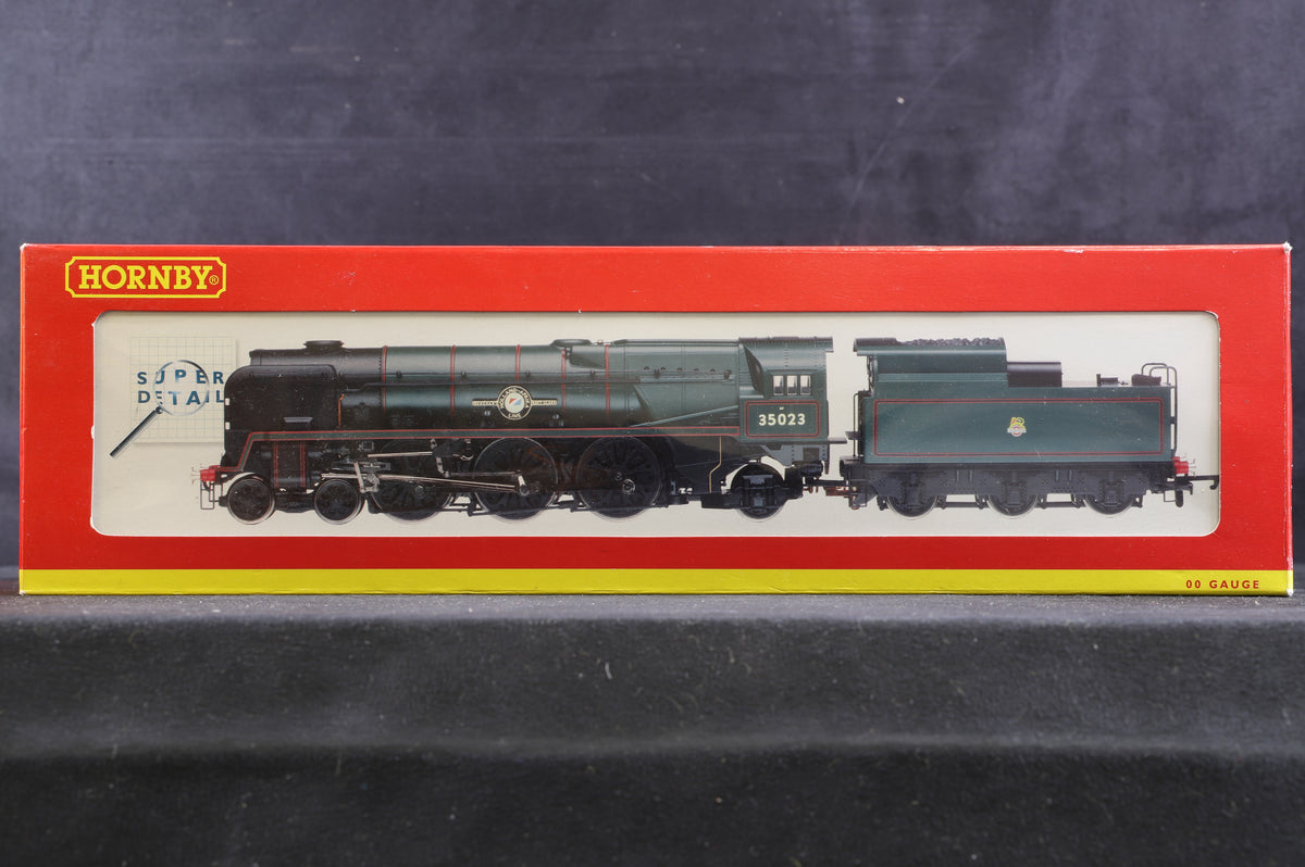 Hornby OO R2170 Rebuilt Merchant Navy Class 4-6-2 &#39;Holland Afrika Line&#39; &#39;35023&#39; BR Green