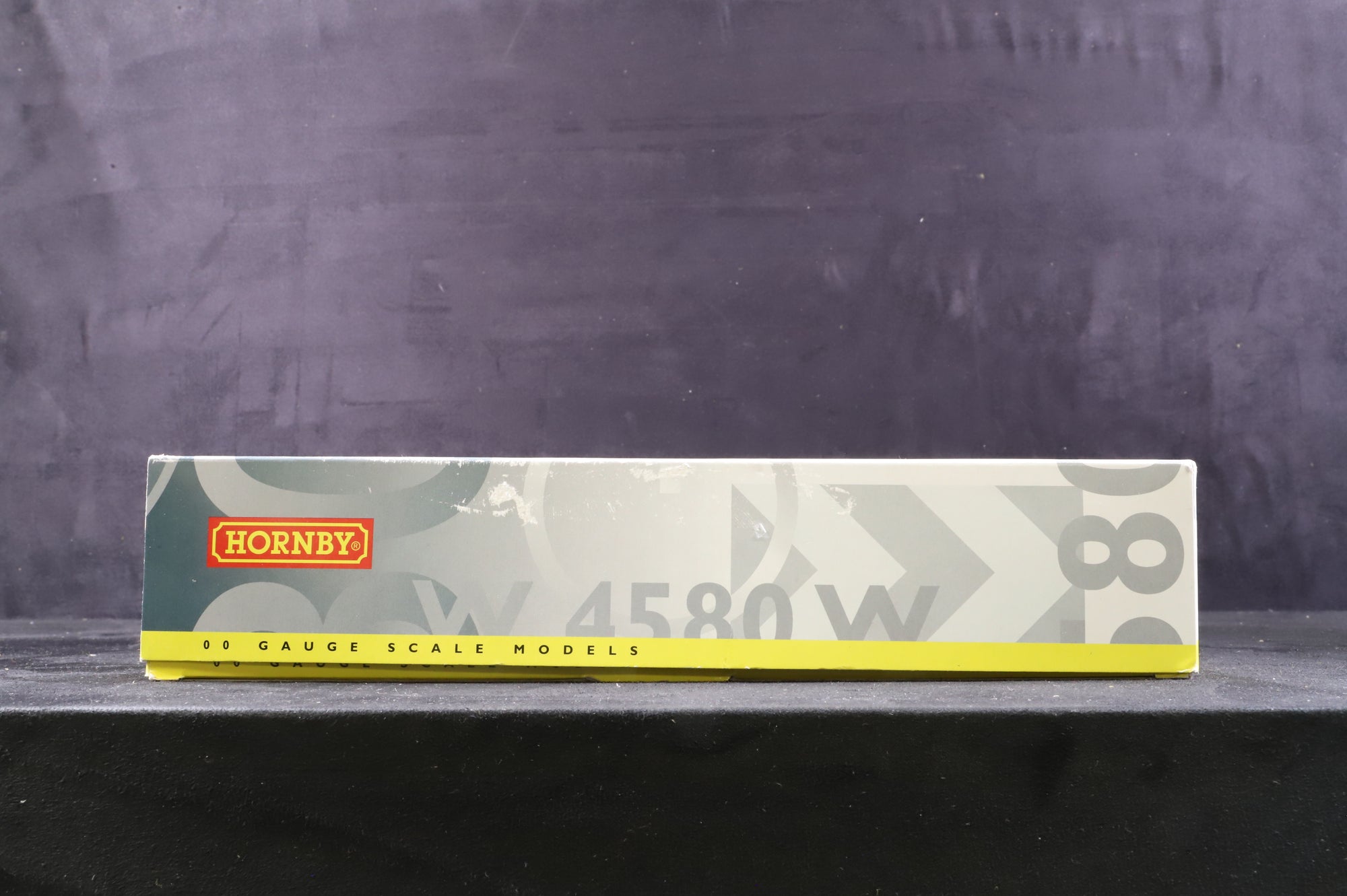 Hornby OO R2347M The Manxman Inc. 6 Coaches Ltd Ed. 517/1500