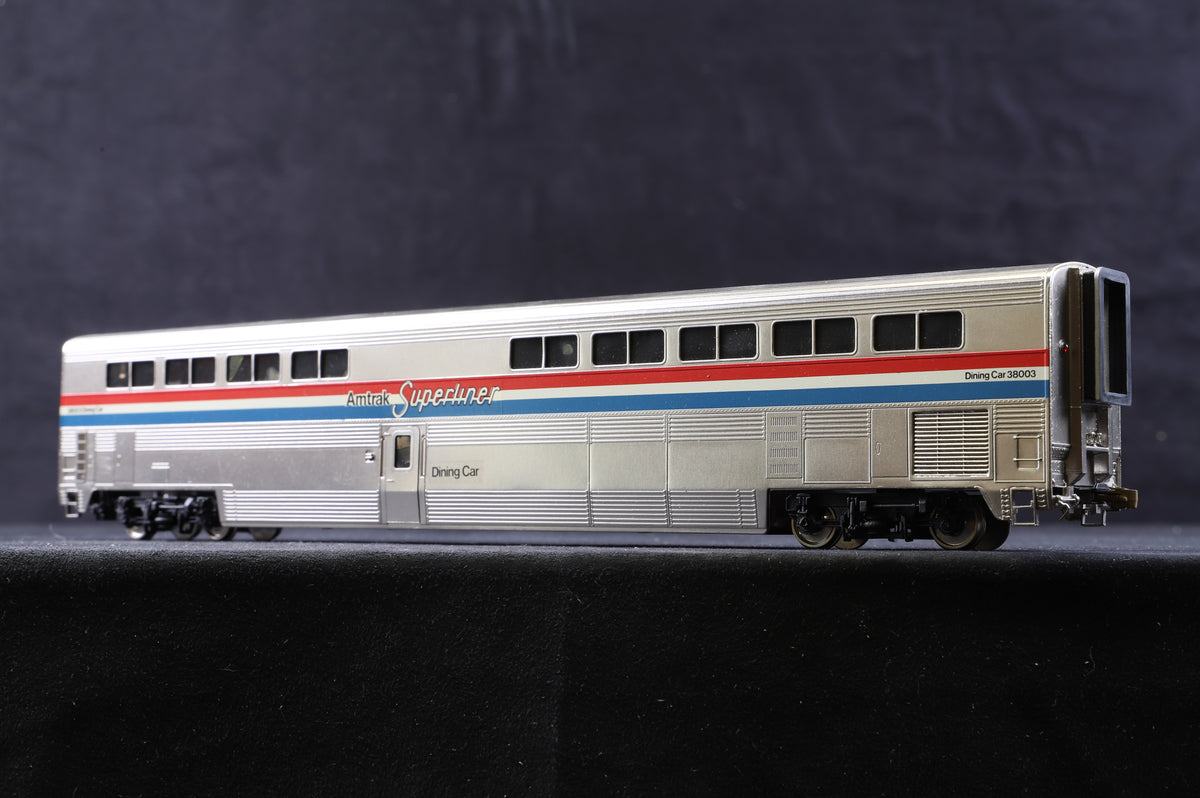 Pacific Fast Mail/Samhongsa HO Rake of 3 Amtrak Superliner Coaches