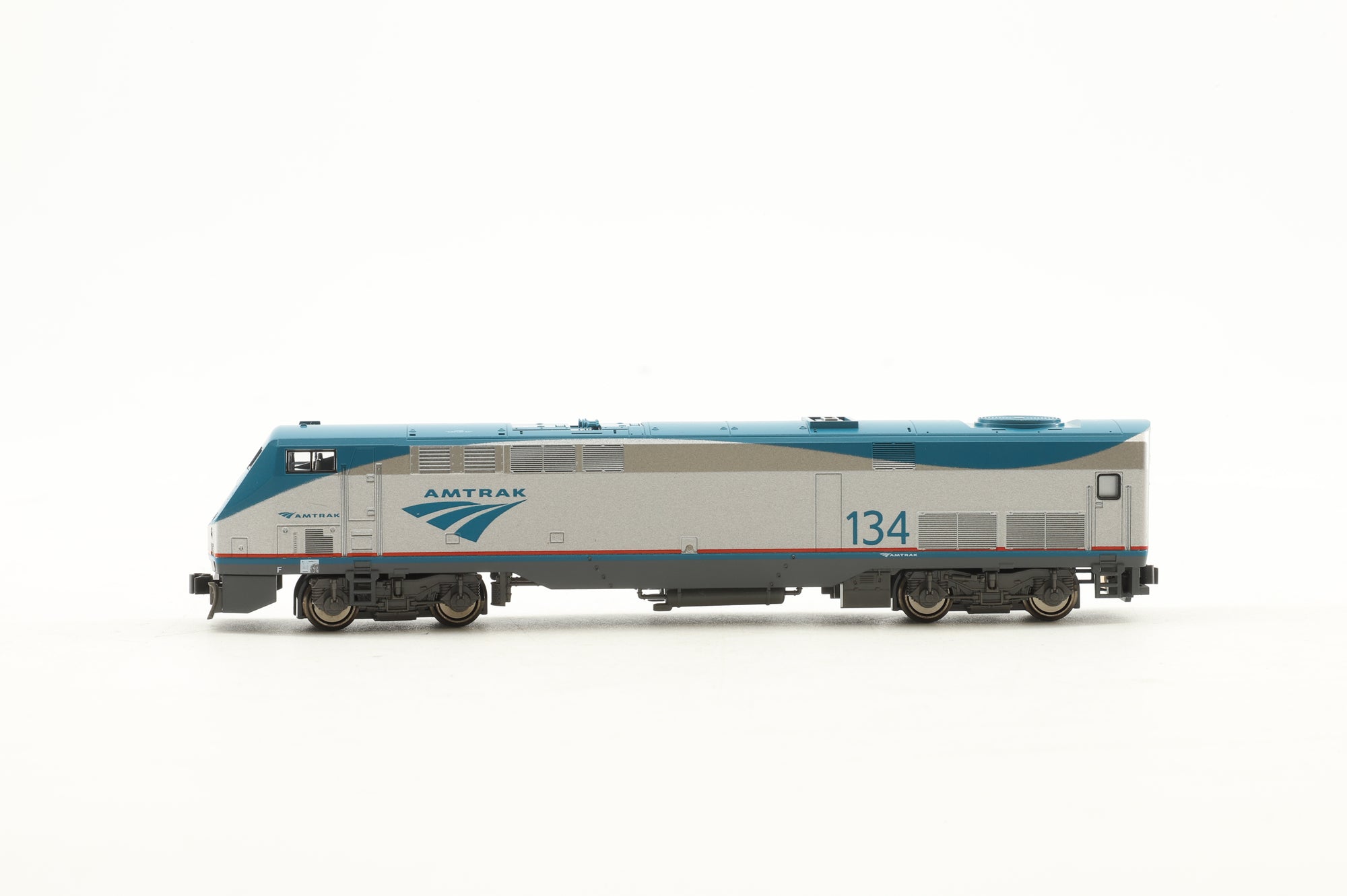 Kato N 106-6103 P42 Amtrak Locomotive Set #123/#134