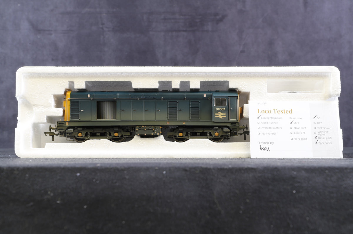 Bachmann OO 32-032 Class 20 D8307 in BR Blue with Indicator Box Panel (weathered)