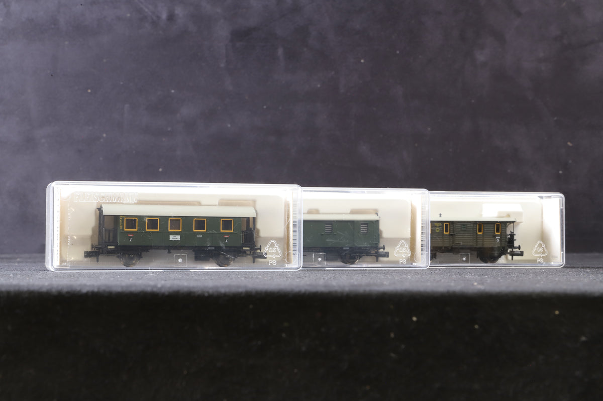 Fleischmann N Rake Of 3 DRG Passenger Coaches Inc. 809002, 89102 &amp; 8368