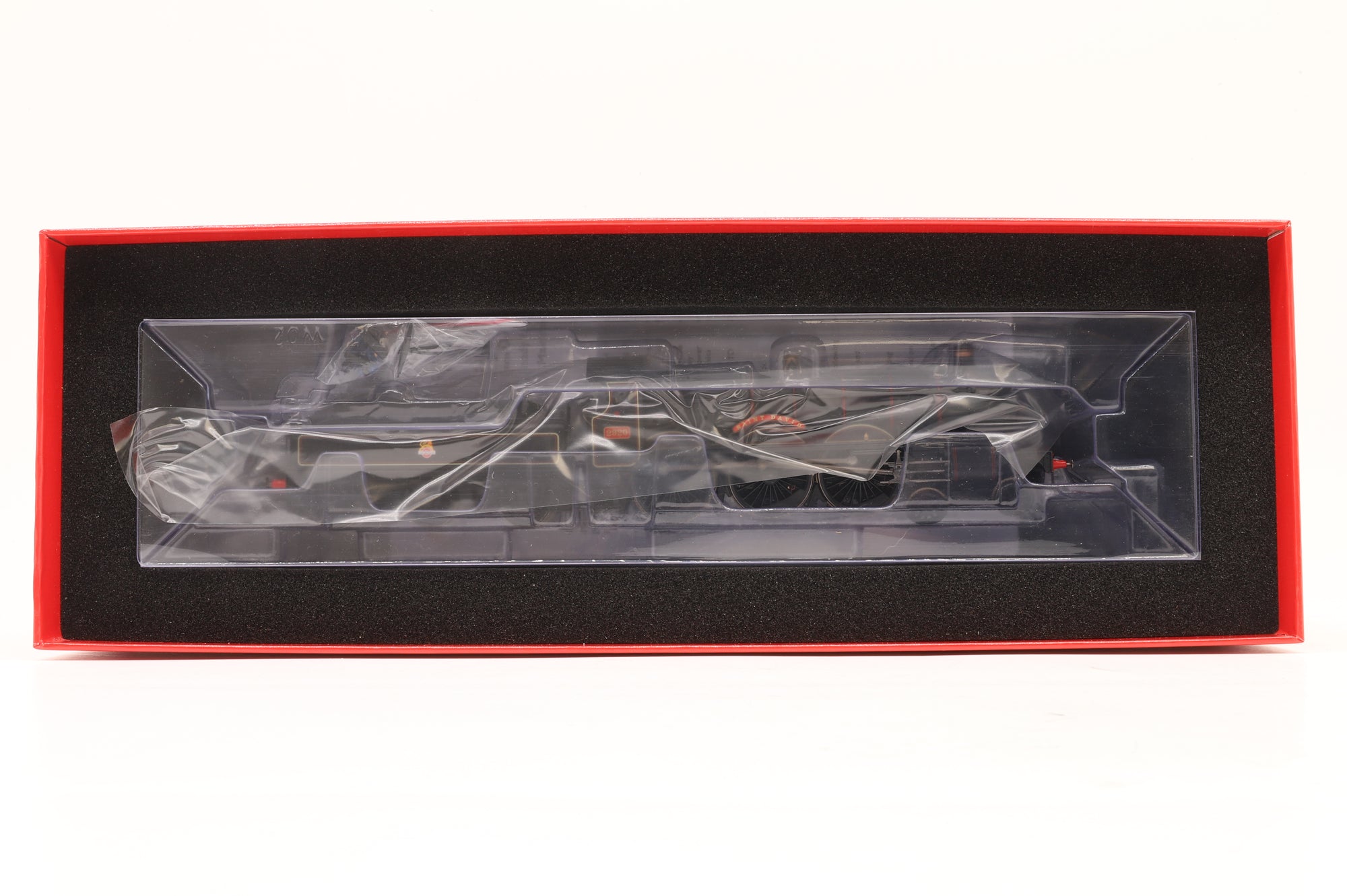 Hornby OO R30403 BR Saint Class 'Saint David' '2920'
