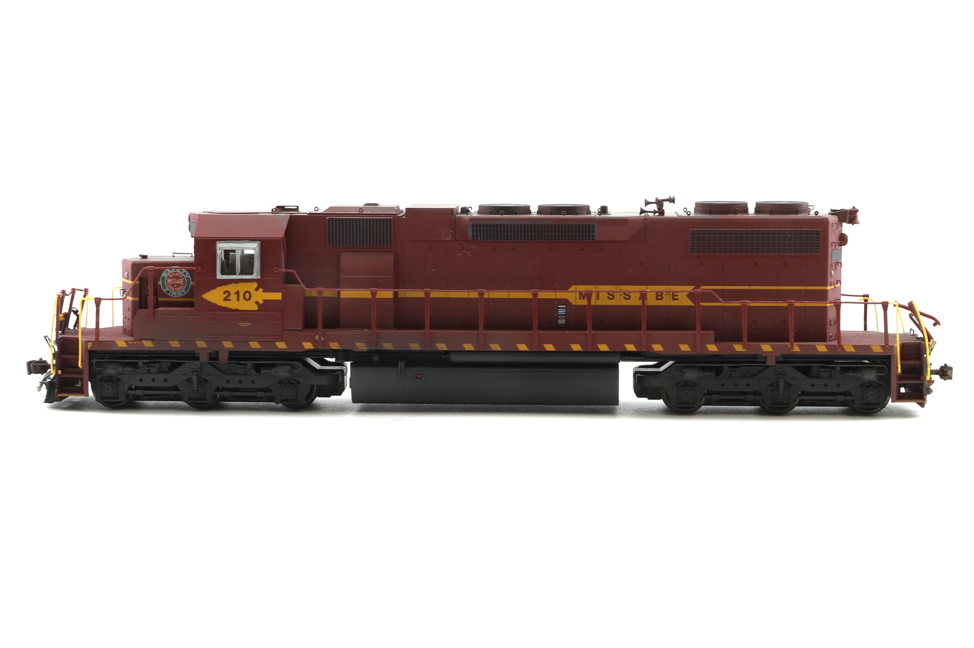 Kato HO 37-6531 EMD SD38-2 Duluth, Missabe & Iron Range '210', Weathered