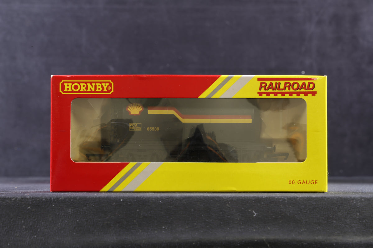 Hornby Railroad OO R6371 Rake Of 6 Shell Petrol Tankers