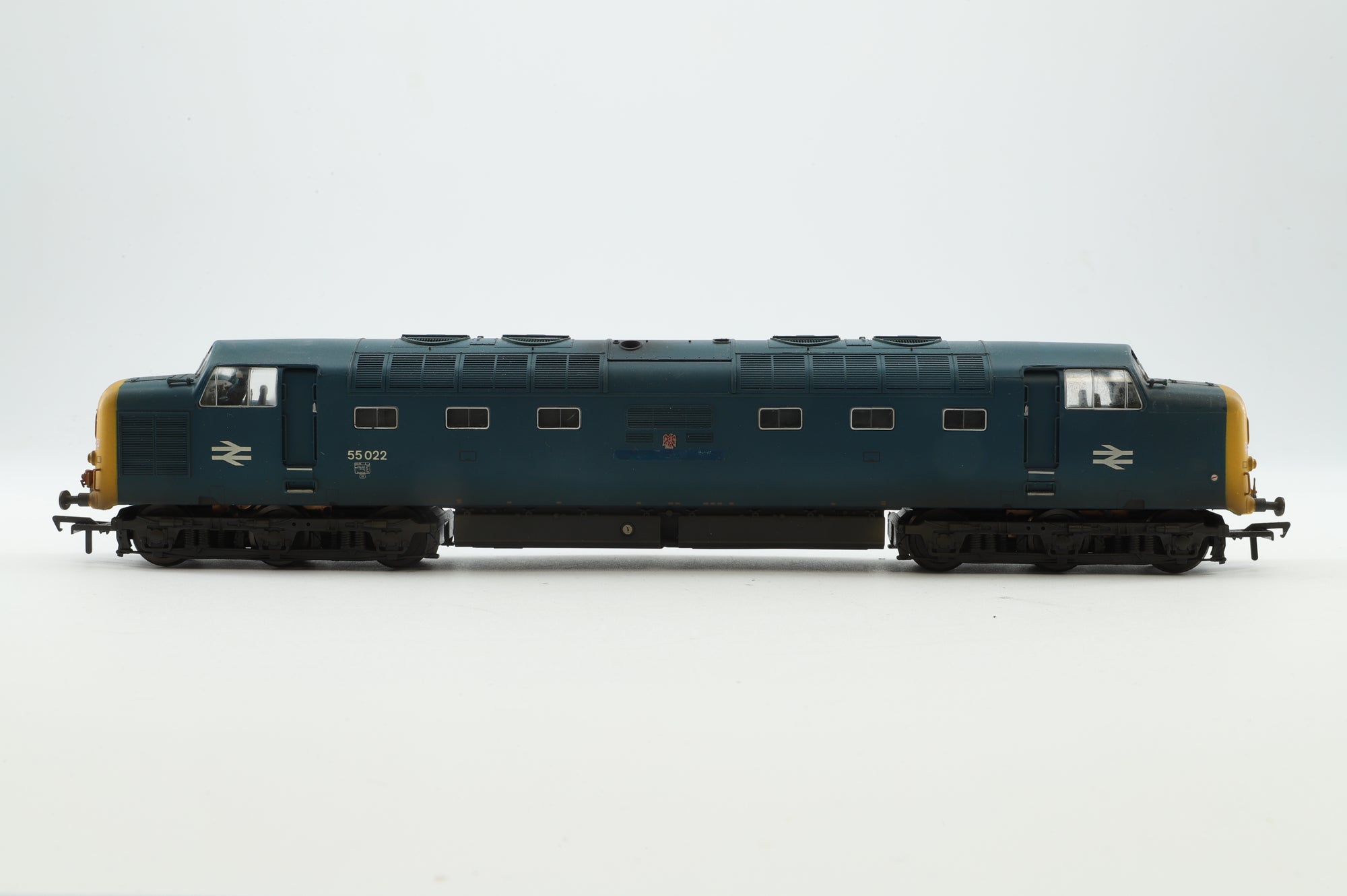 Bachmann OO 32-531DC Class 55 '55022' 'Royal Scots Grey' BR Blue, DCC Sound, TMC Customised & Weathered