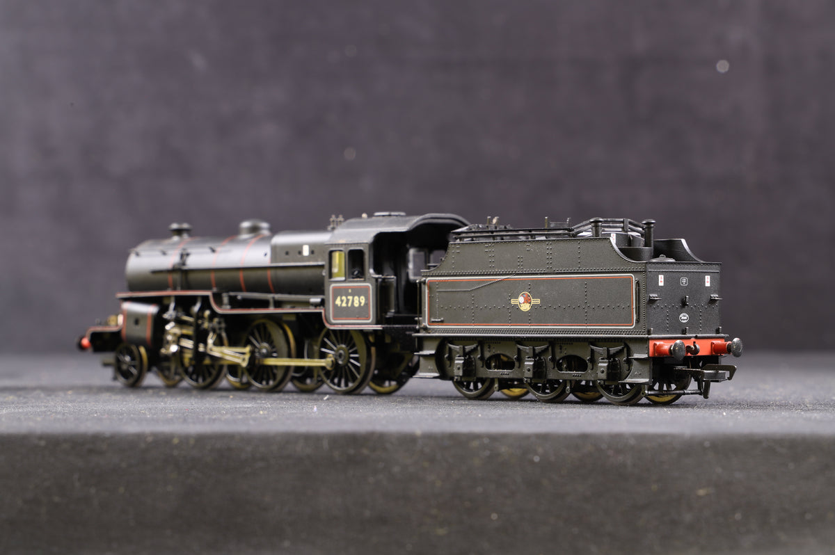 Bachmann OO 32-177 Crab &#39;42789&#39; BR Lined Black L/Crest with Coal Rail Riveted