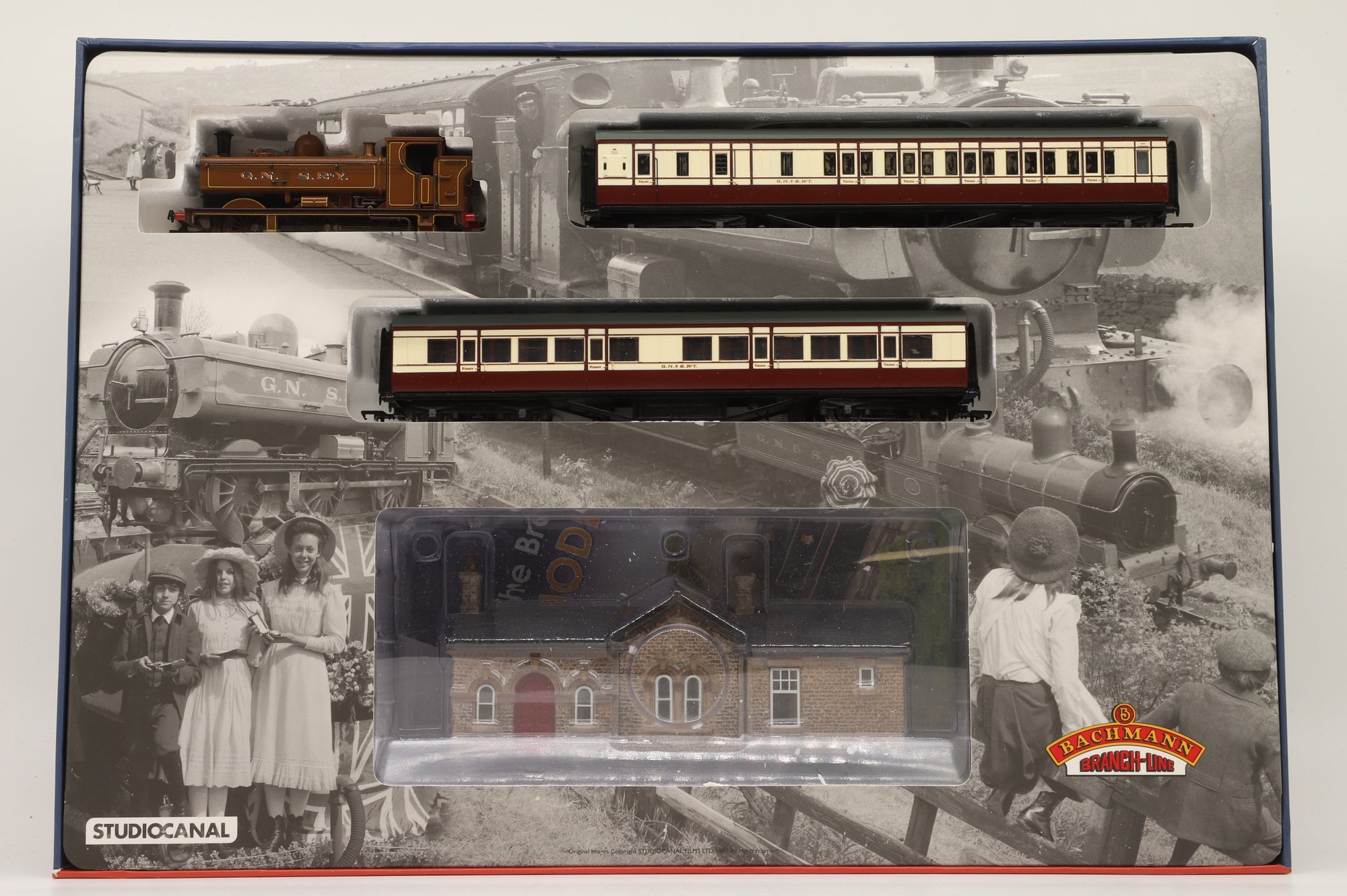 Bachmann OO 30-575 The Railway Children Train Pack DCC Sound
