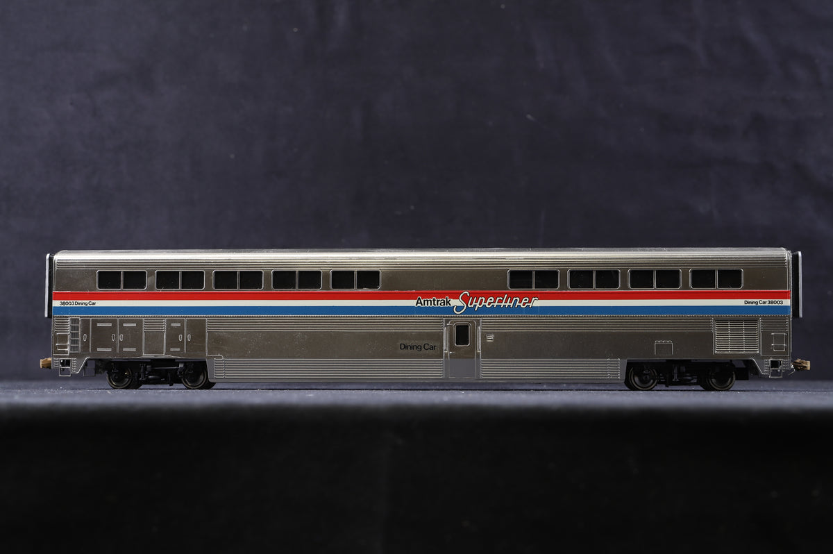 Pacific Fast Mail/Samhongsa HO Rake of 3 Amtrak Superliner Coaches