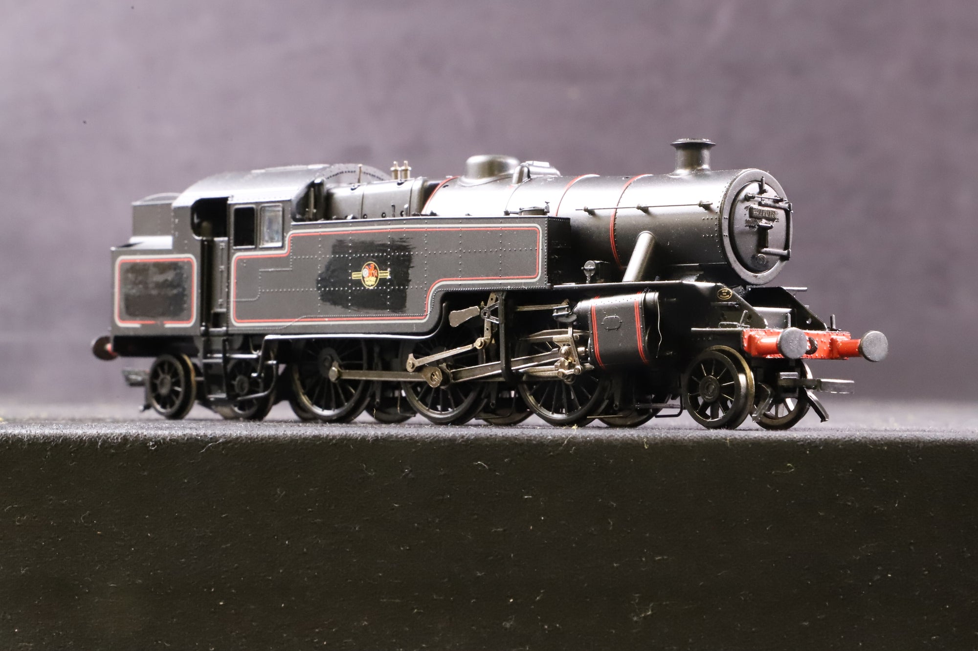WORKSHOP Bachmann OO Fairburn 4MT in Lined BR Black w/ Late Crests