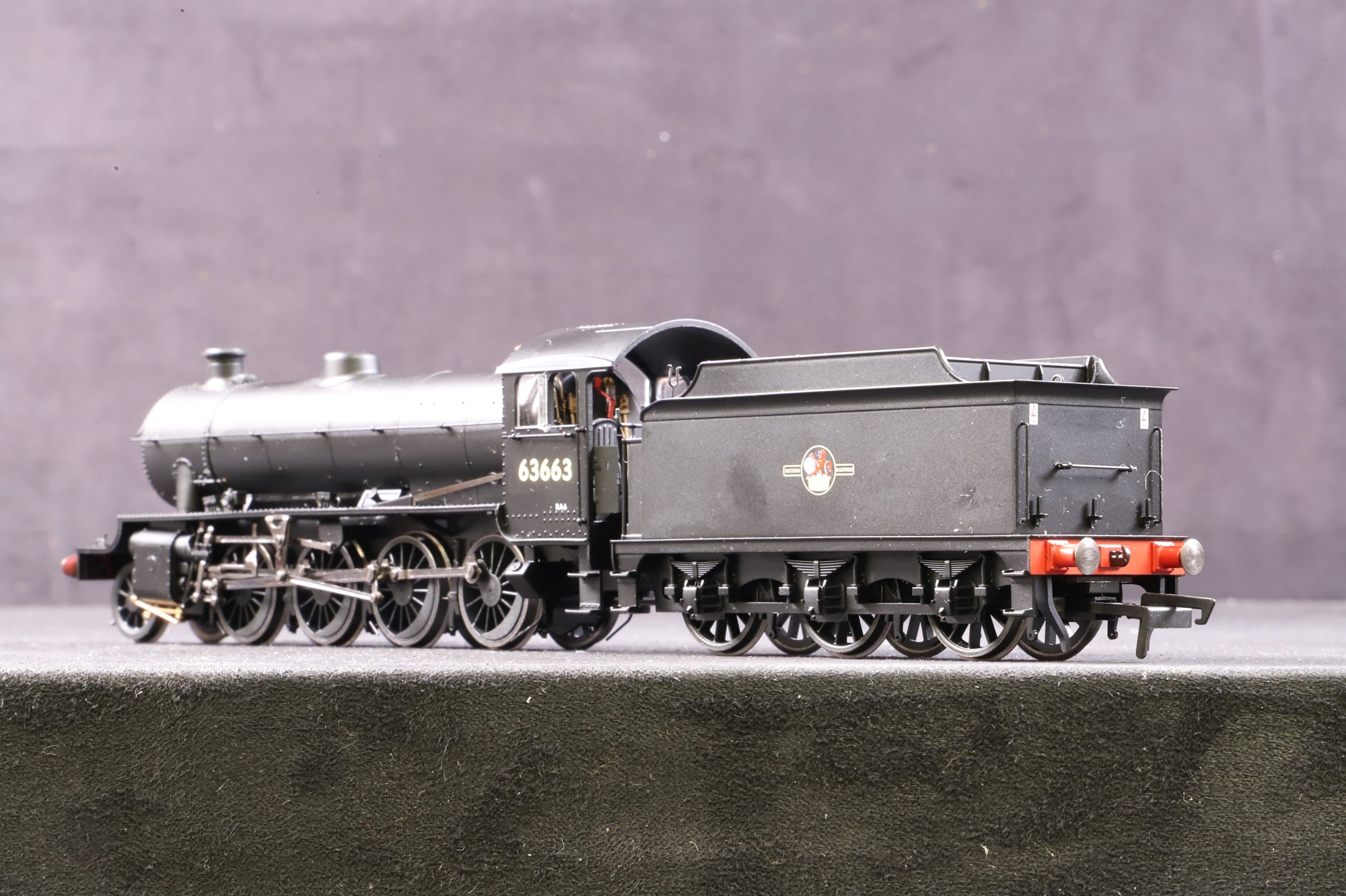 Hornby OO R3227 Class O1 '63663' BR Black L/C