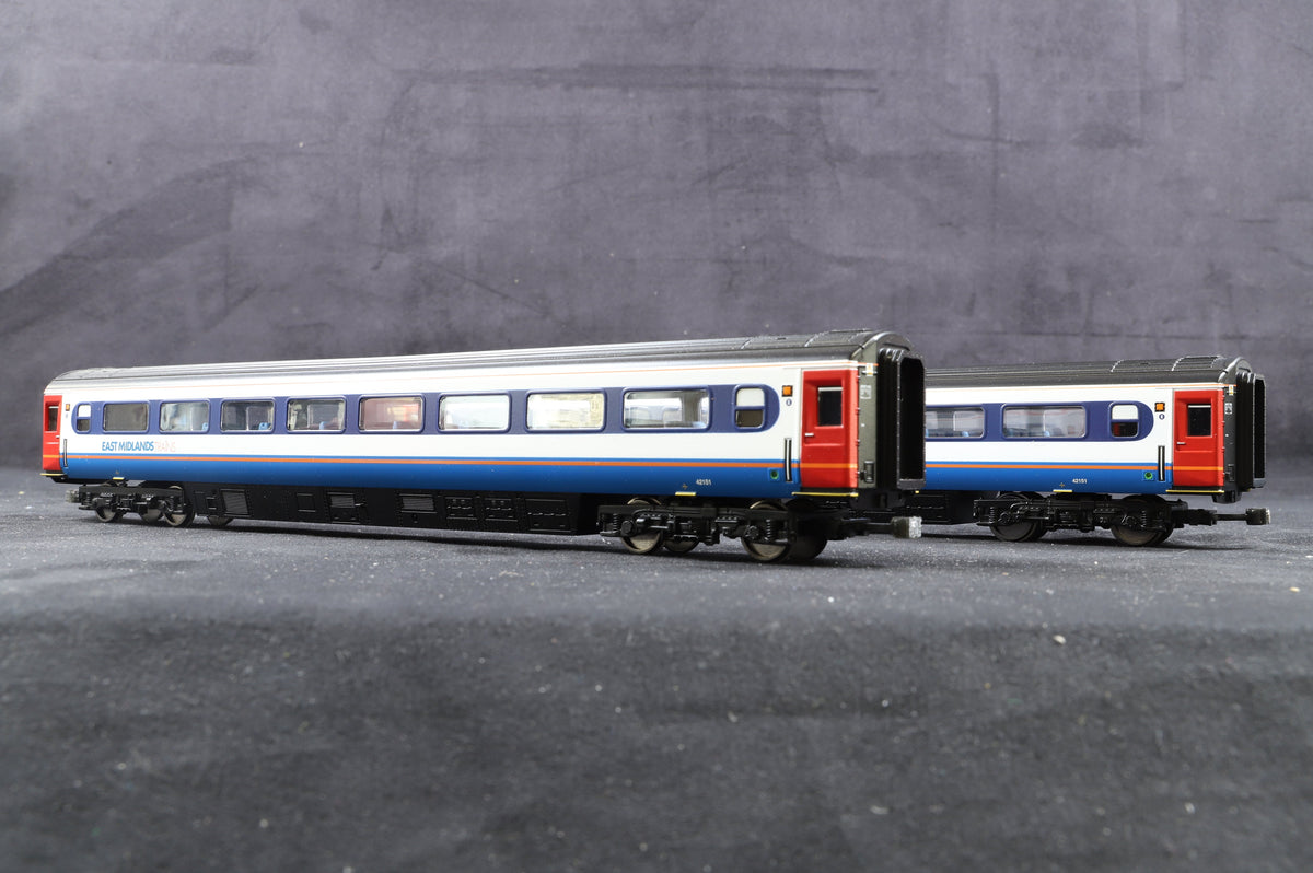 Hornby OO R2948X East Midlands Class 43 HST w/9 Coaches, DCC Fitted